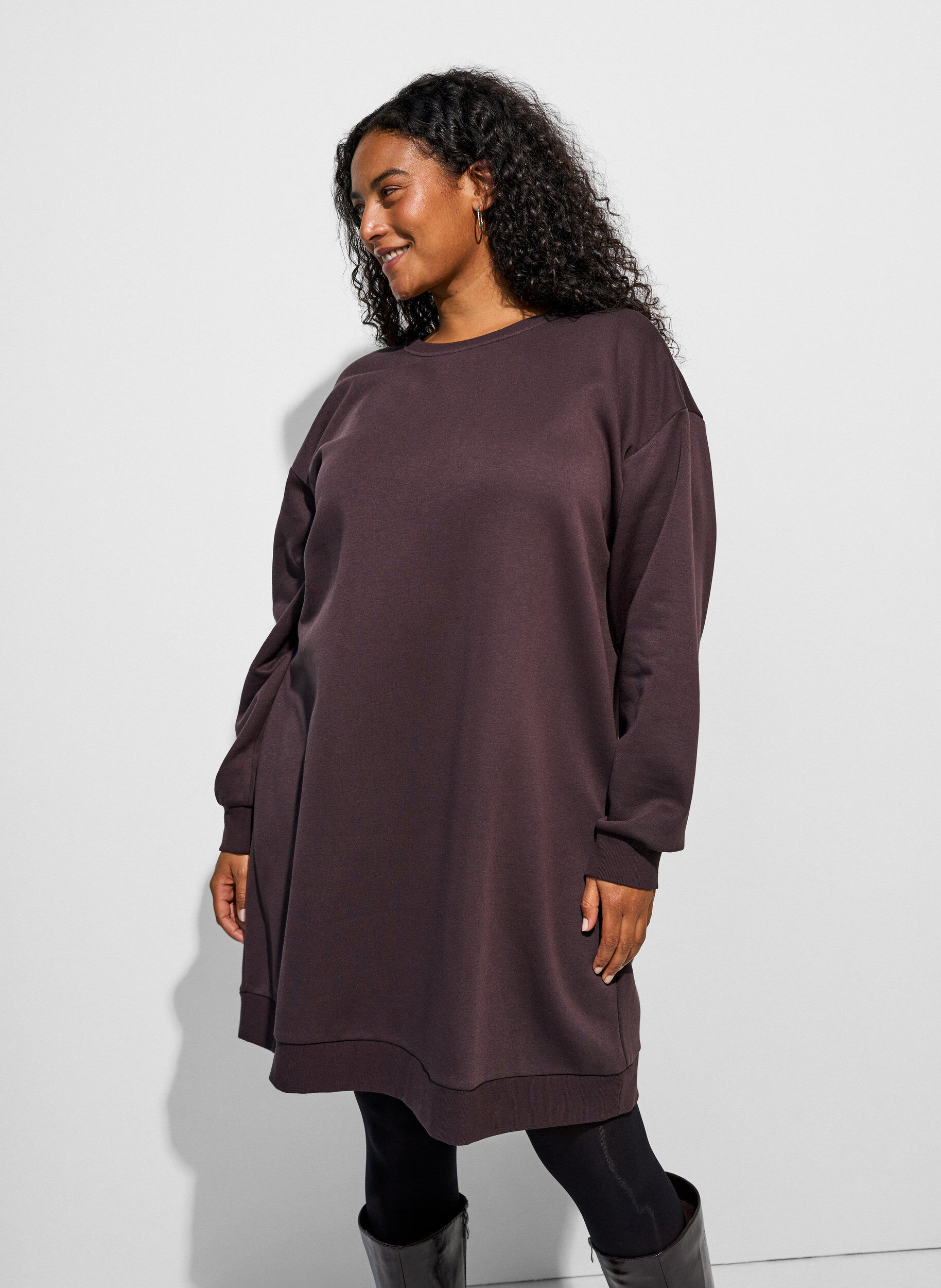 ZizziL&oslash;s sweatkjole med lommer, Brun, Model image number 4