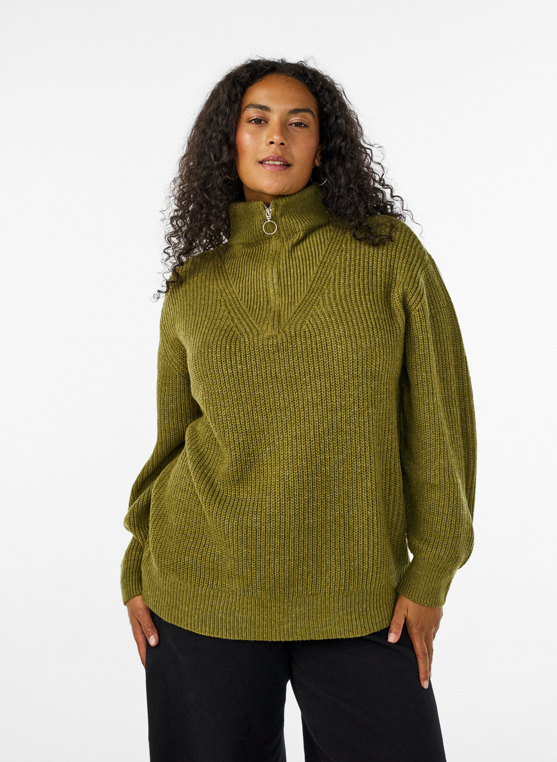 ZizziStriktr&oslash;je med h&oslash;j hals og lynl&aring;s, Gr&oslash;n, Model image number 0