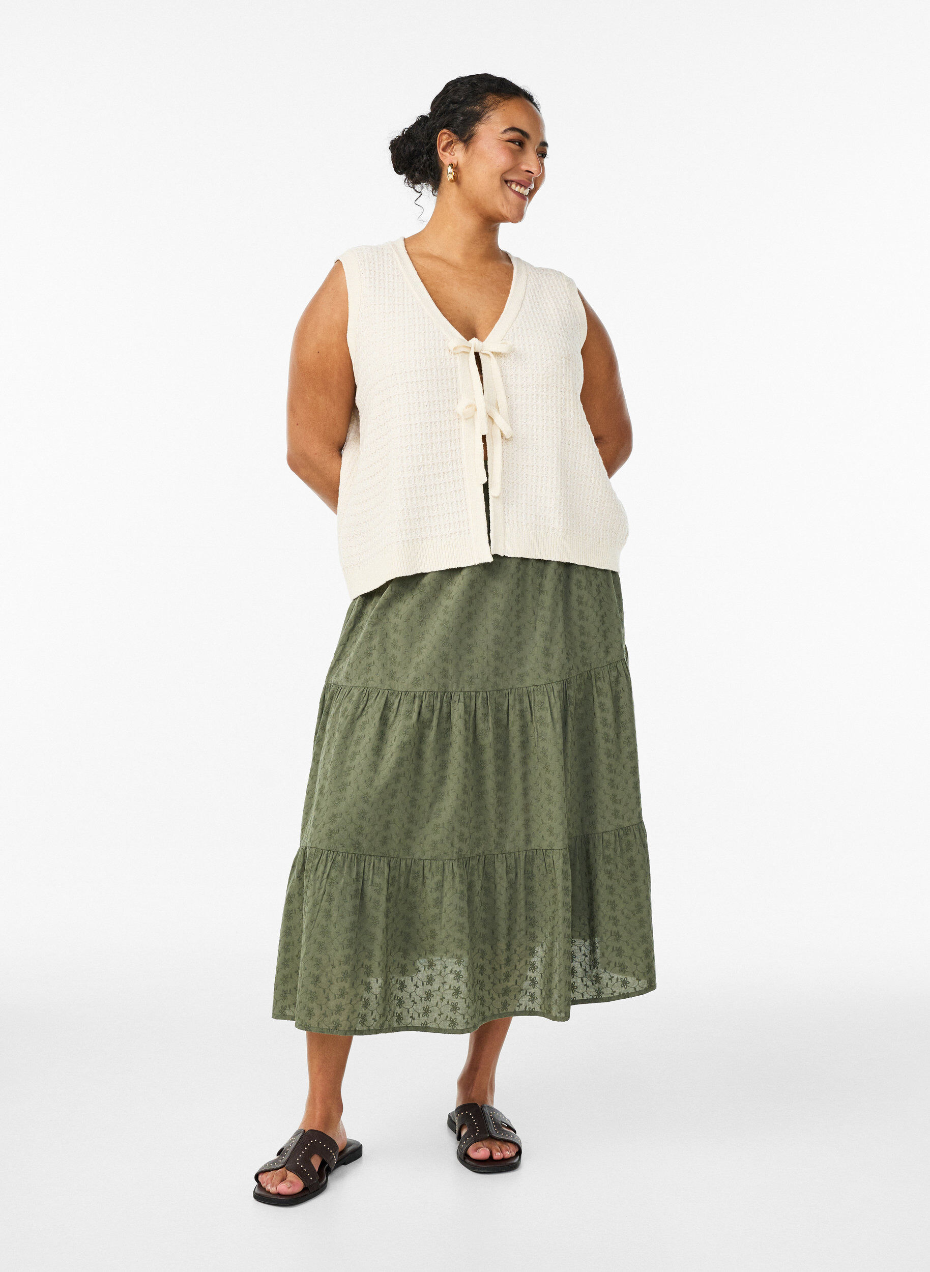 Zizzi Strikket vest med struktur og bindeb&aring;nd, Vanilla, Model image number 1