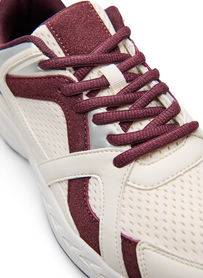 Sporty sneakers med mesh, R&oslash;d, Packshot image number 3