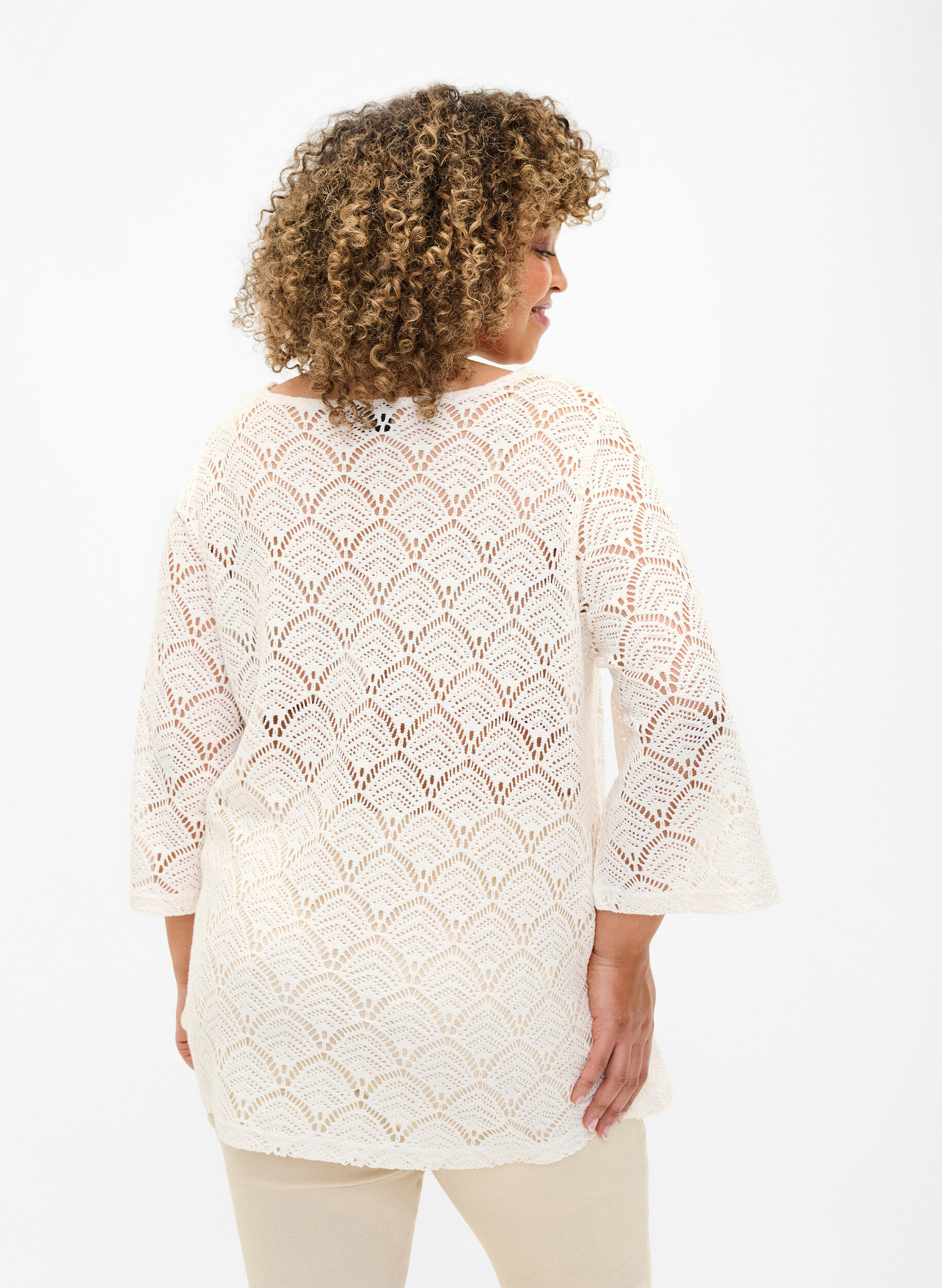 Zizzi Crochet bluse med 3/4 &aelig;rmer, Sandshell, Model image number 1