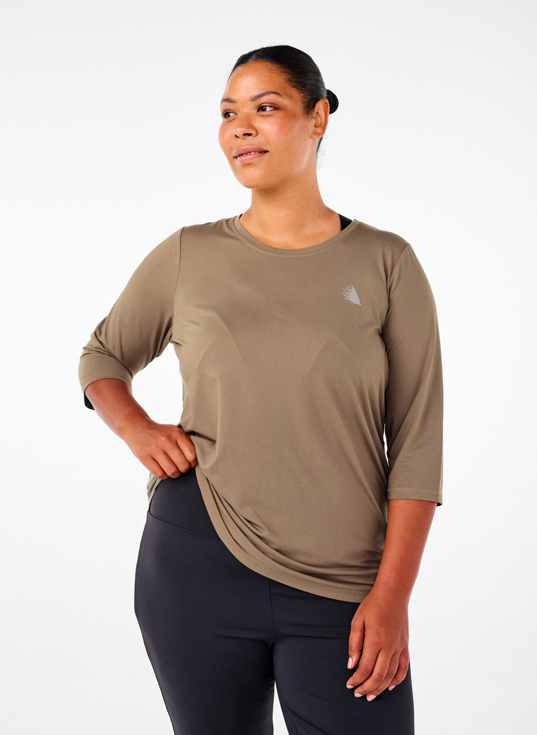 Zizzi Tr&aelig;ningsbluse med 3/4 &aelig;rmer, Beige, Model image number 0