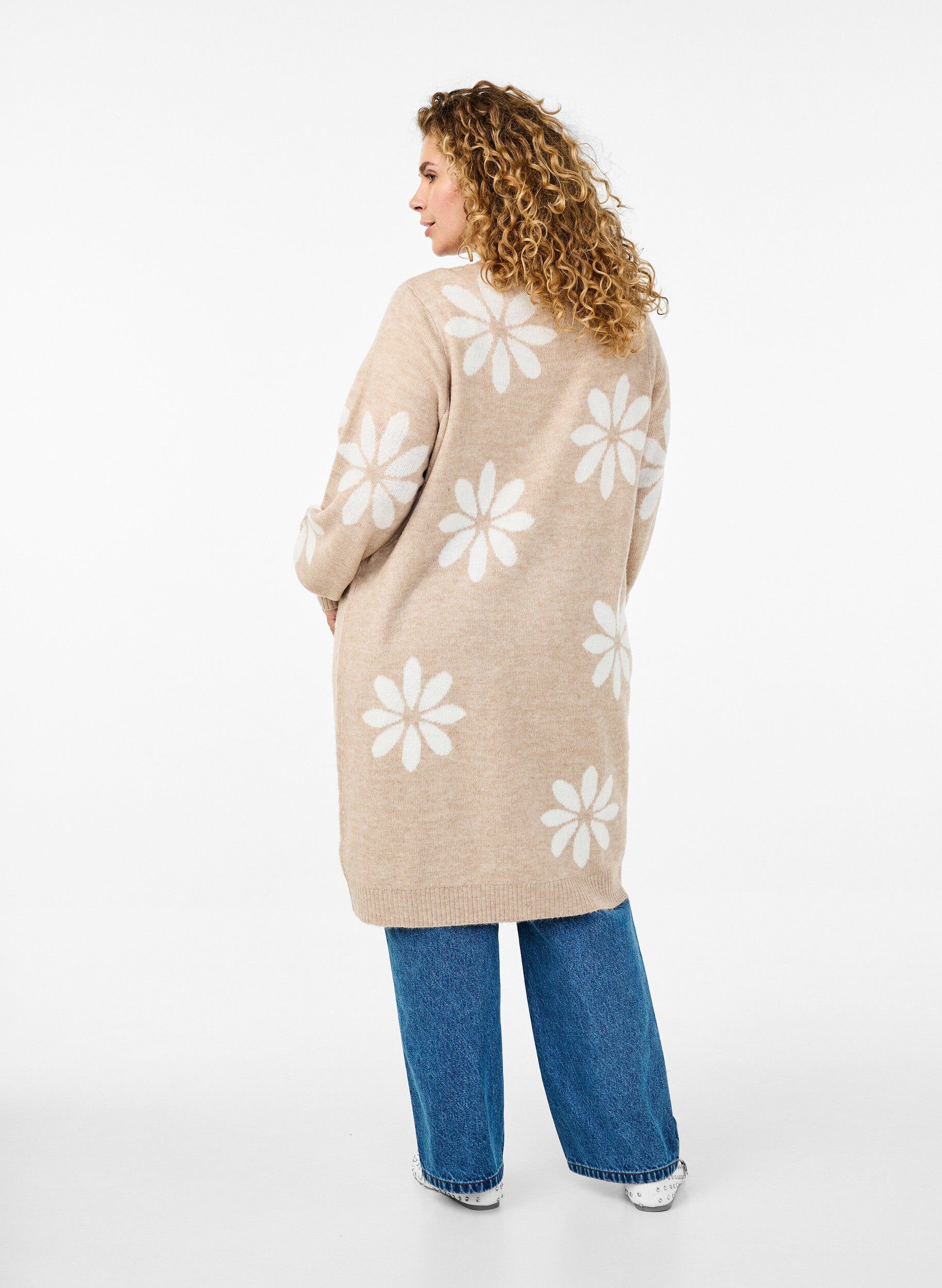 Zizzi Lang strik cardigan med blomster, Simply Taupe Comb, Model image number 1