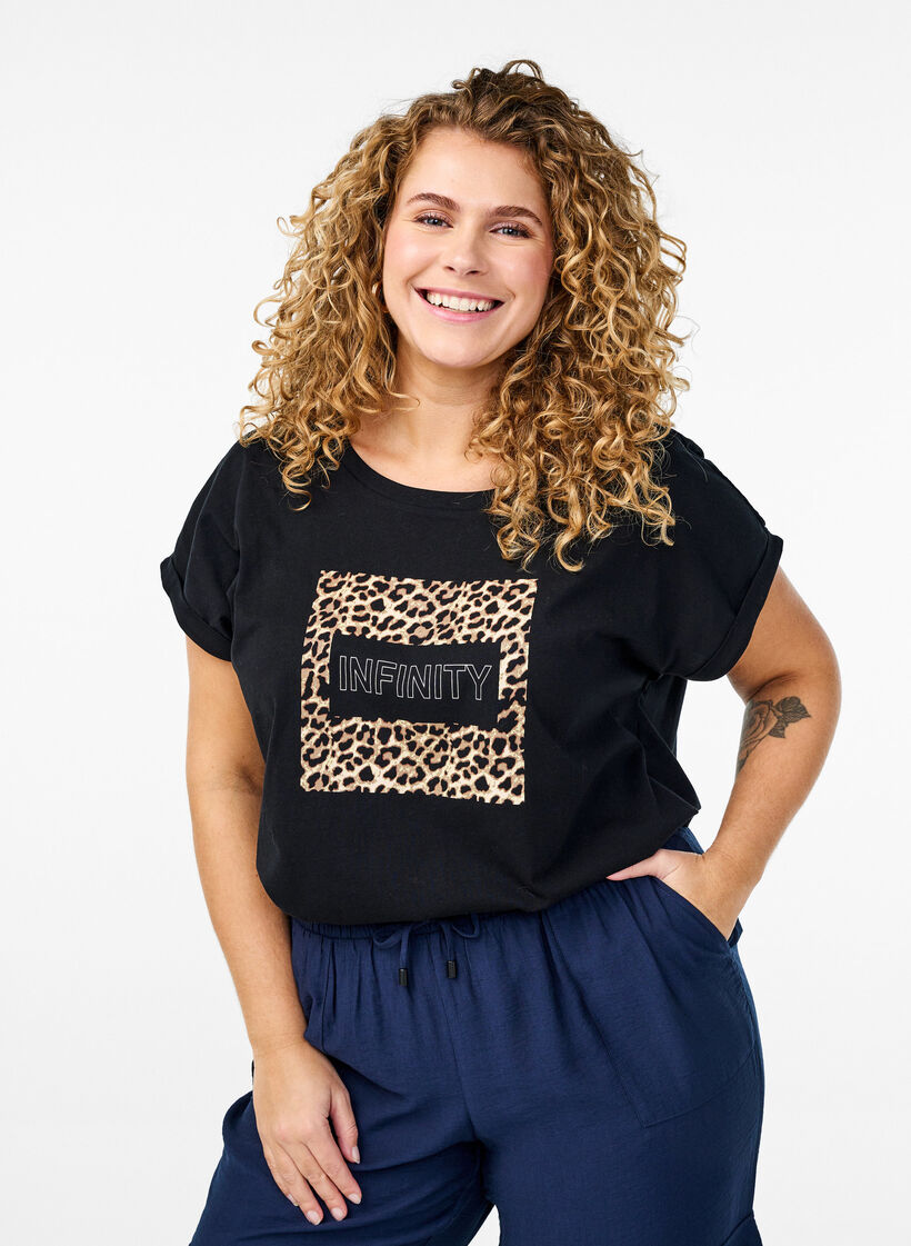 T-shirt med leopardprint og tekst, Black Leo, Model image number 0