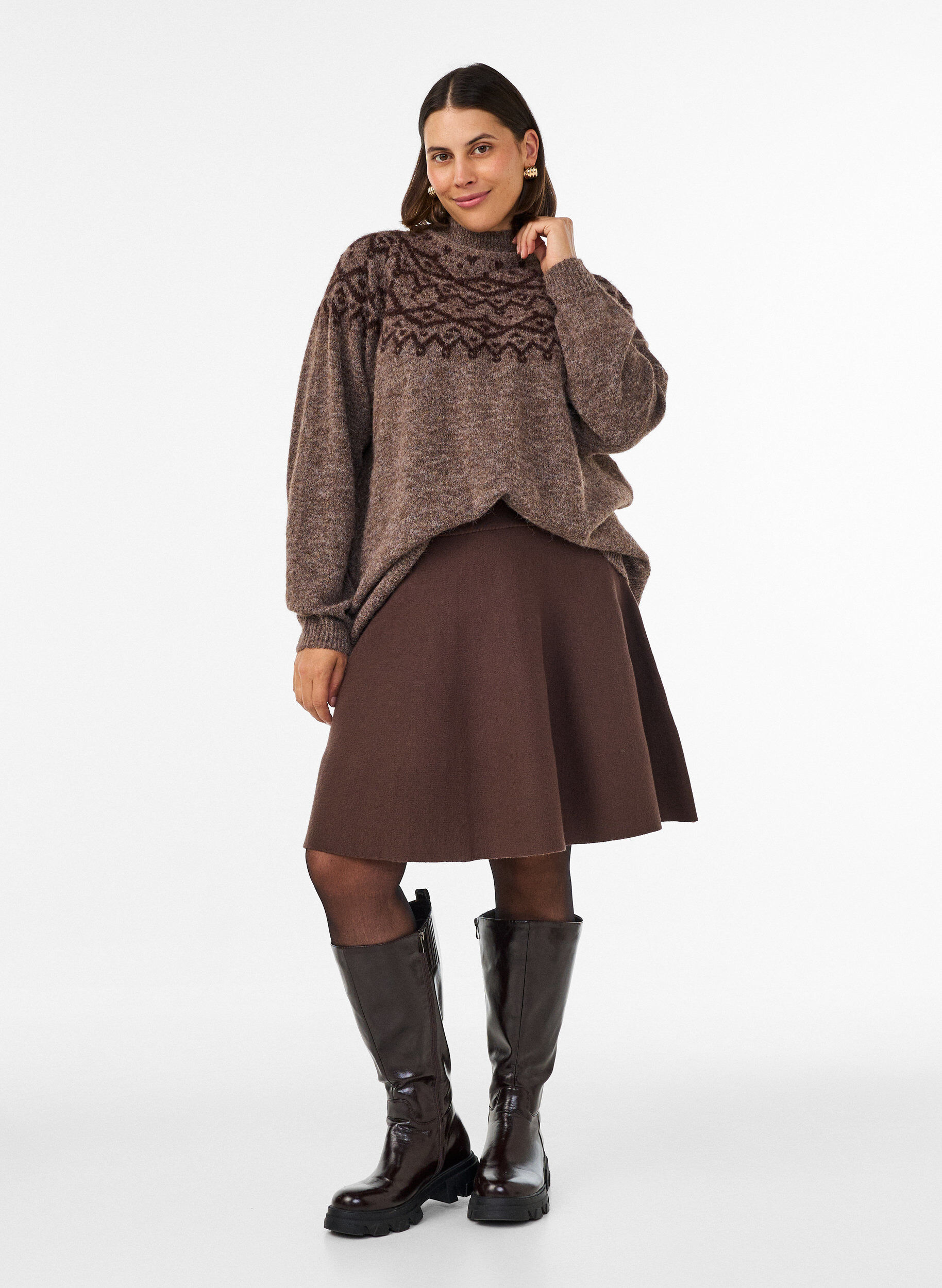 ZizziStriktr&oslash;je med jacquardm&oslash;nster, Brun, Model image number 1