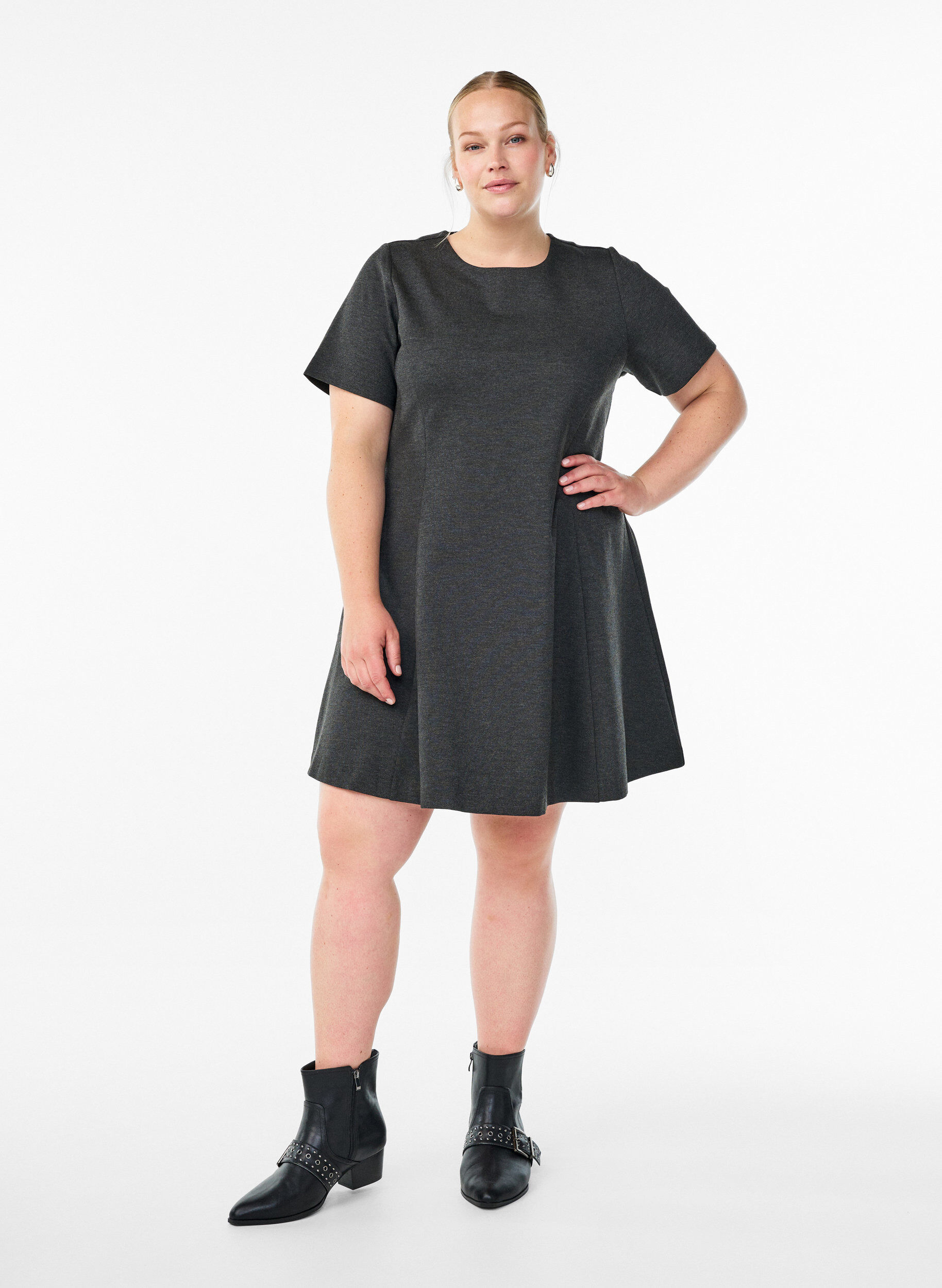 ZizziKort jerseykjole med A-facon, Gr&aring;, Model image number 1