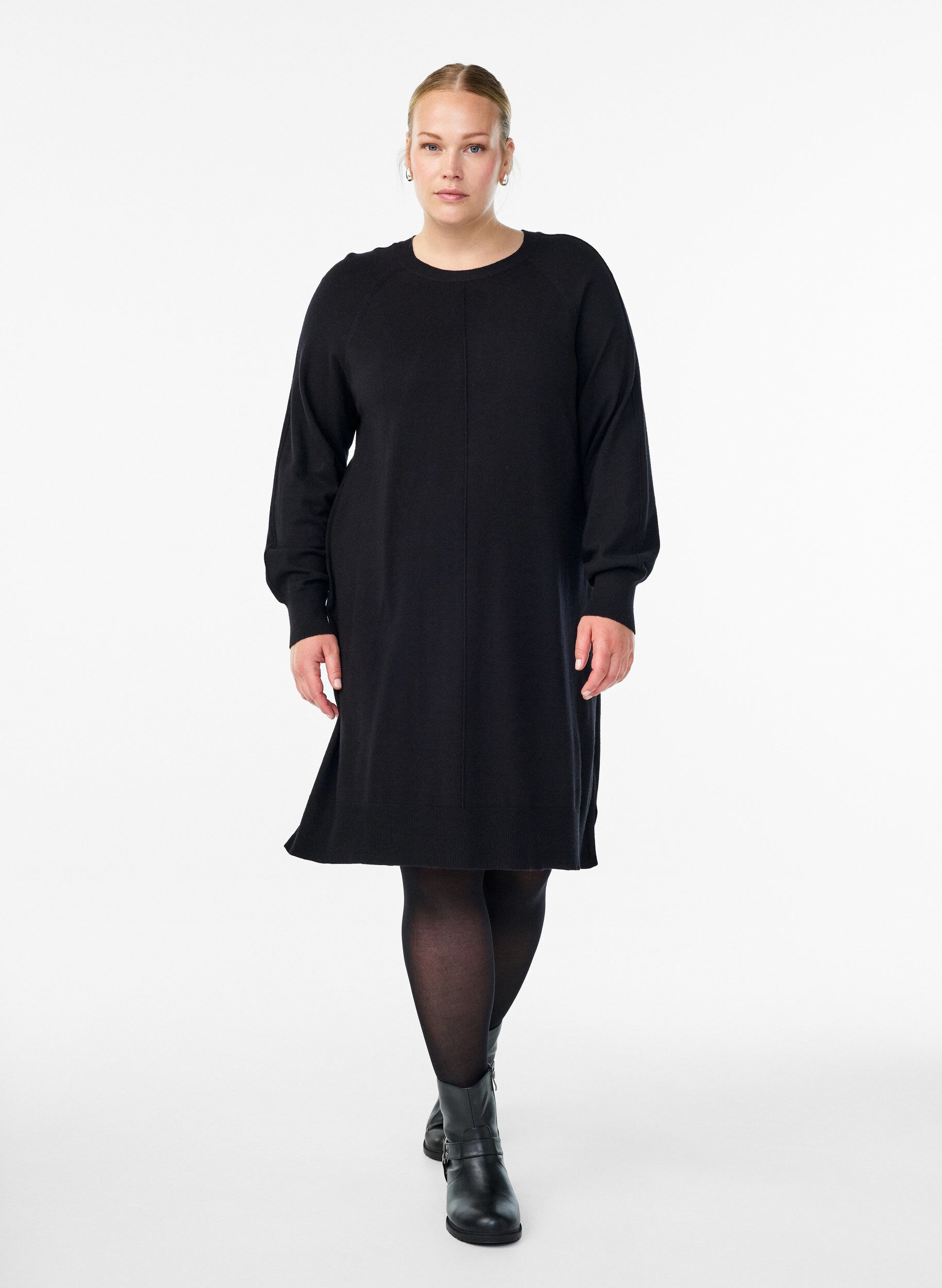 ZizziKort strikkjole med raglan&aelig;rmer og midters&oslash;m, Sort, Model image number 1