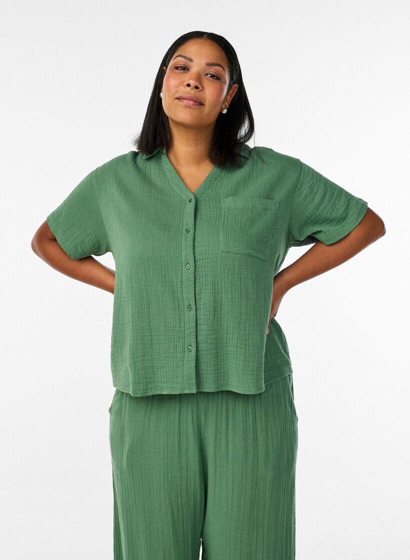 Skjortebluse i bomuldsmusselin med korte &aelig;rmer, Gr&oslash;n, Model image number 0