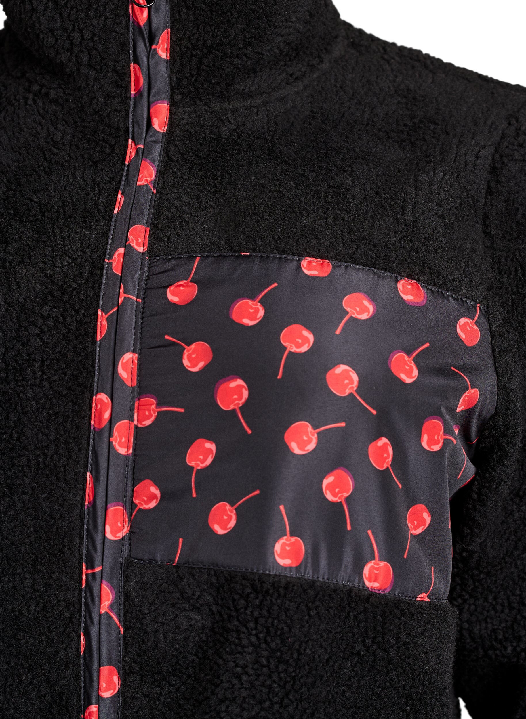Zizzi Teddy-fleece jakke med kirseb&aelig;rdetaljer, Sort, Packshot image number 2