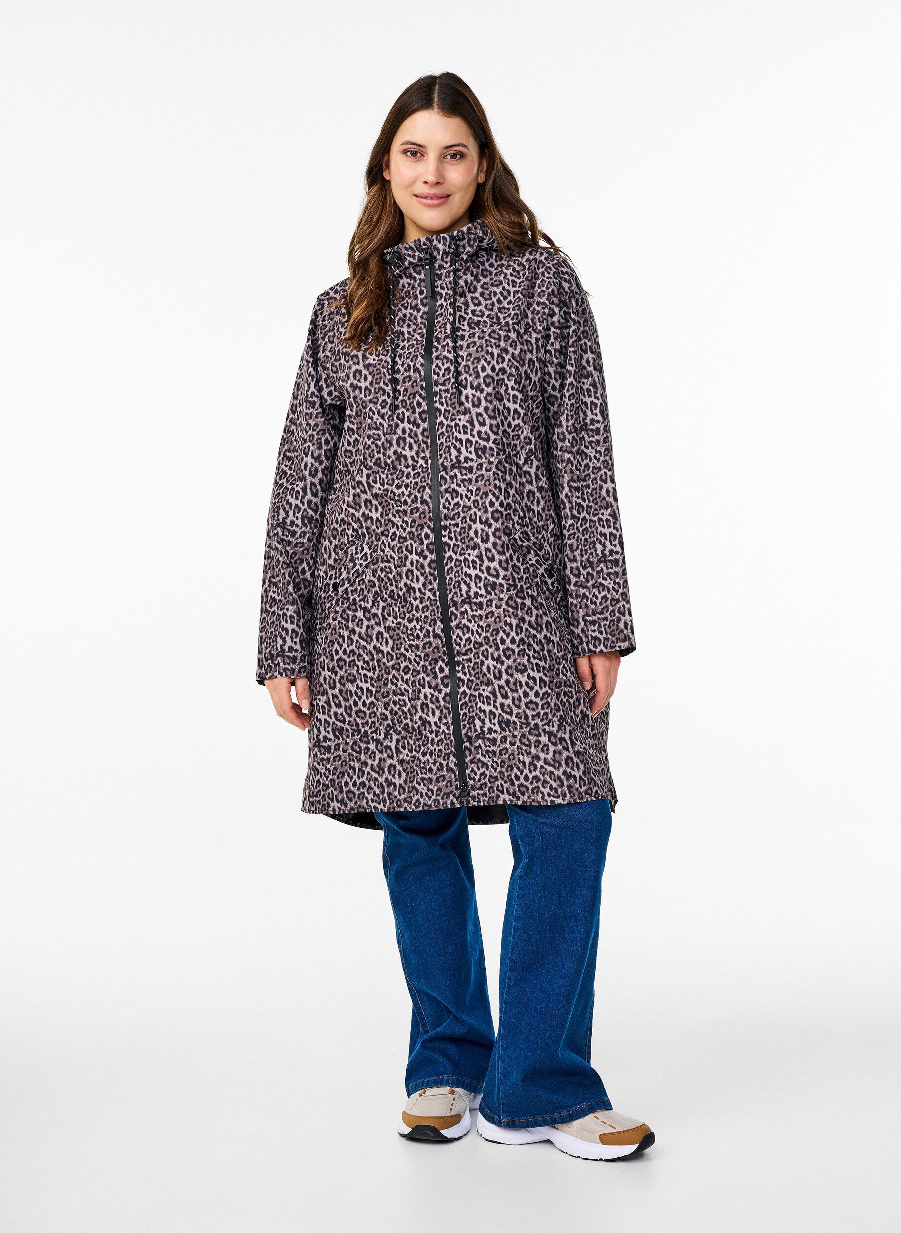 Zizzi Regnjakke med lommer og h&aelig;tte, Brun, Model image number 1