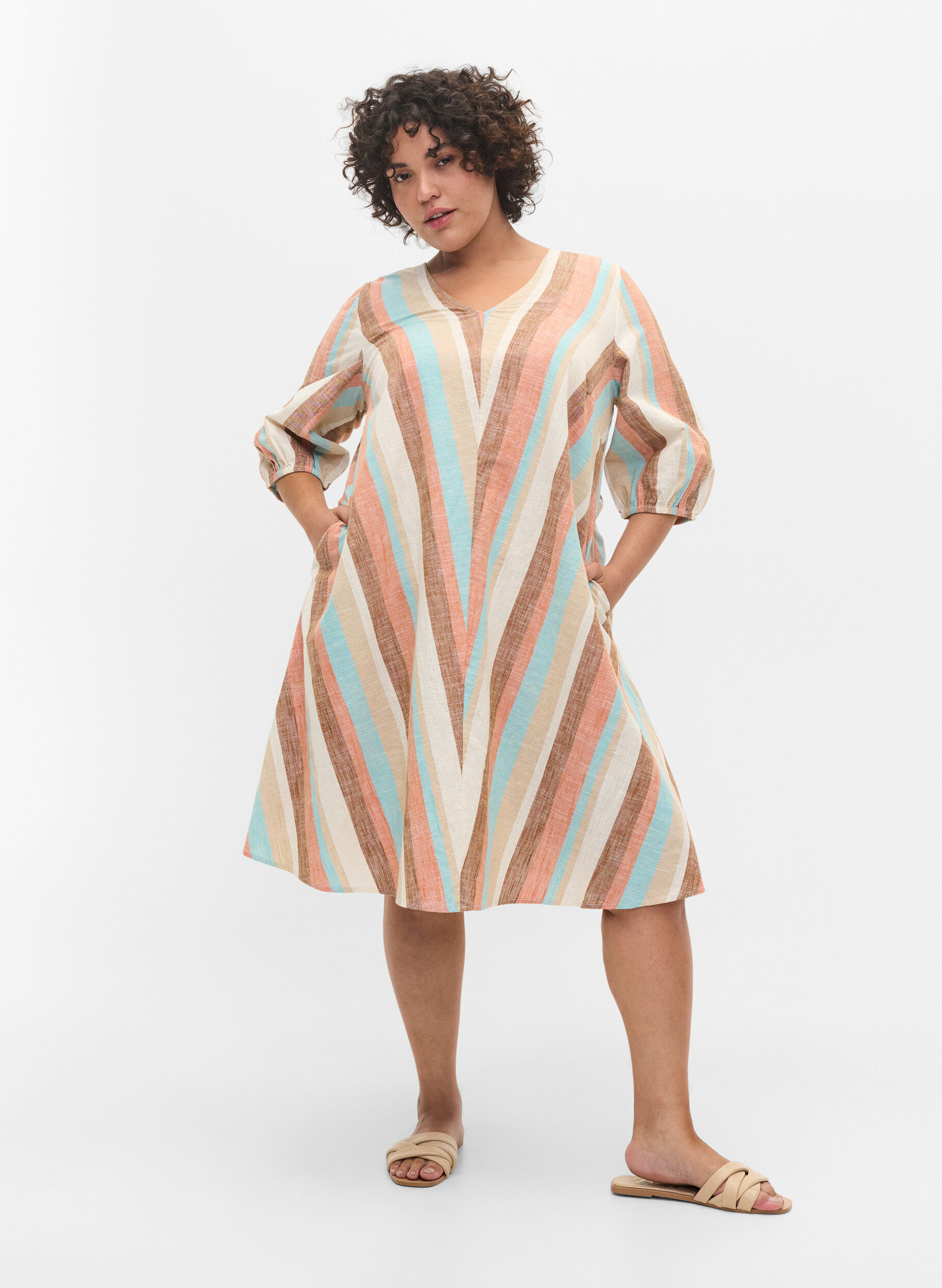 Zizzi Stribet bomuldskjole med a-shape, Multi Stripe, Model image number 2
