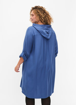 Skjortekjole i viskose med hætte og 3/4 ærmer, Moonlight Blue, Model image number 1