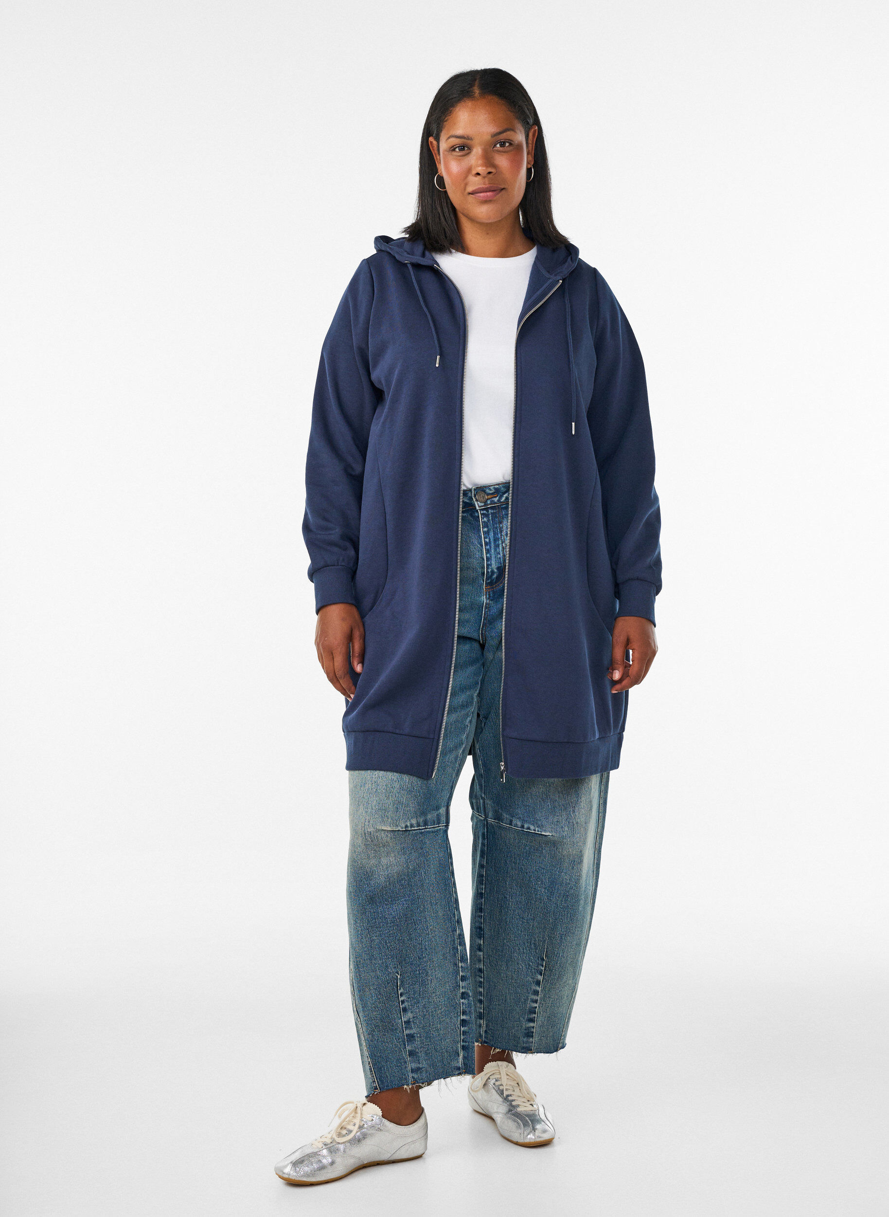 ZizziLang h&aelig;ttetr&oslash;je med lynl&aring;s og lommer, Bl&aring;, Model image number 1