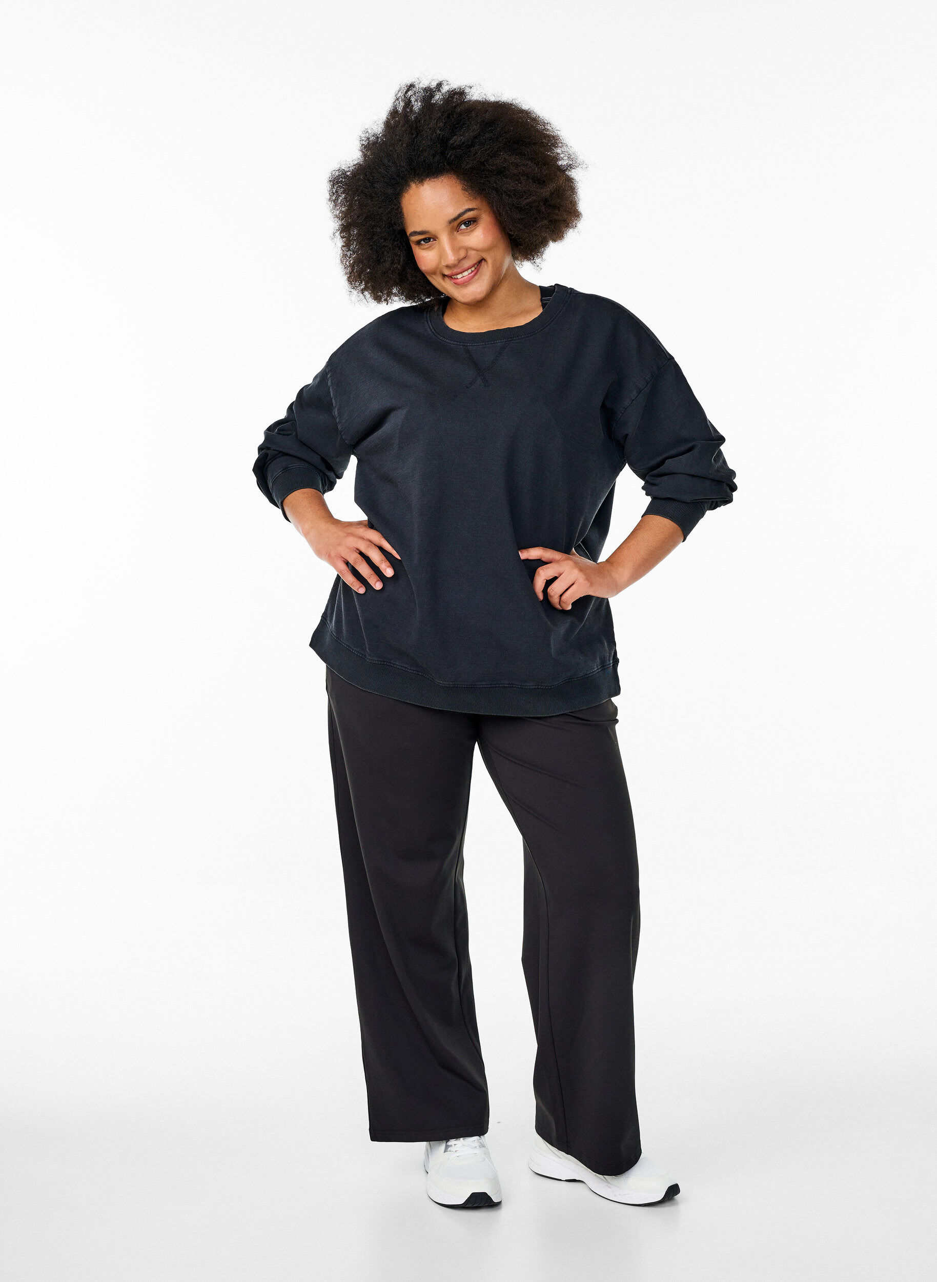 Zizzi L&oslash;s sweatshirt med washed look, Gr&aring;, Model image number 1