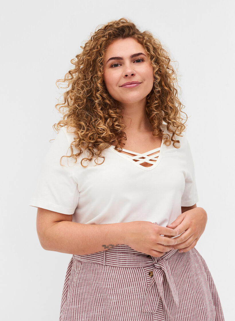 Kortærmet t-shirt med v-udskæring, Warm Off-white, Model image number 0