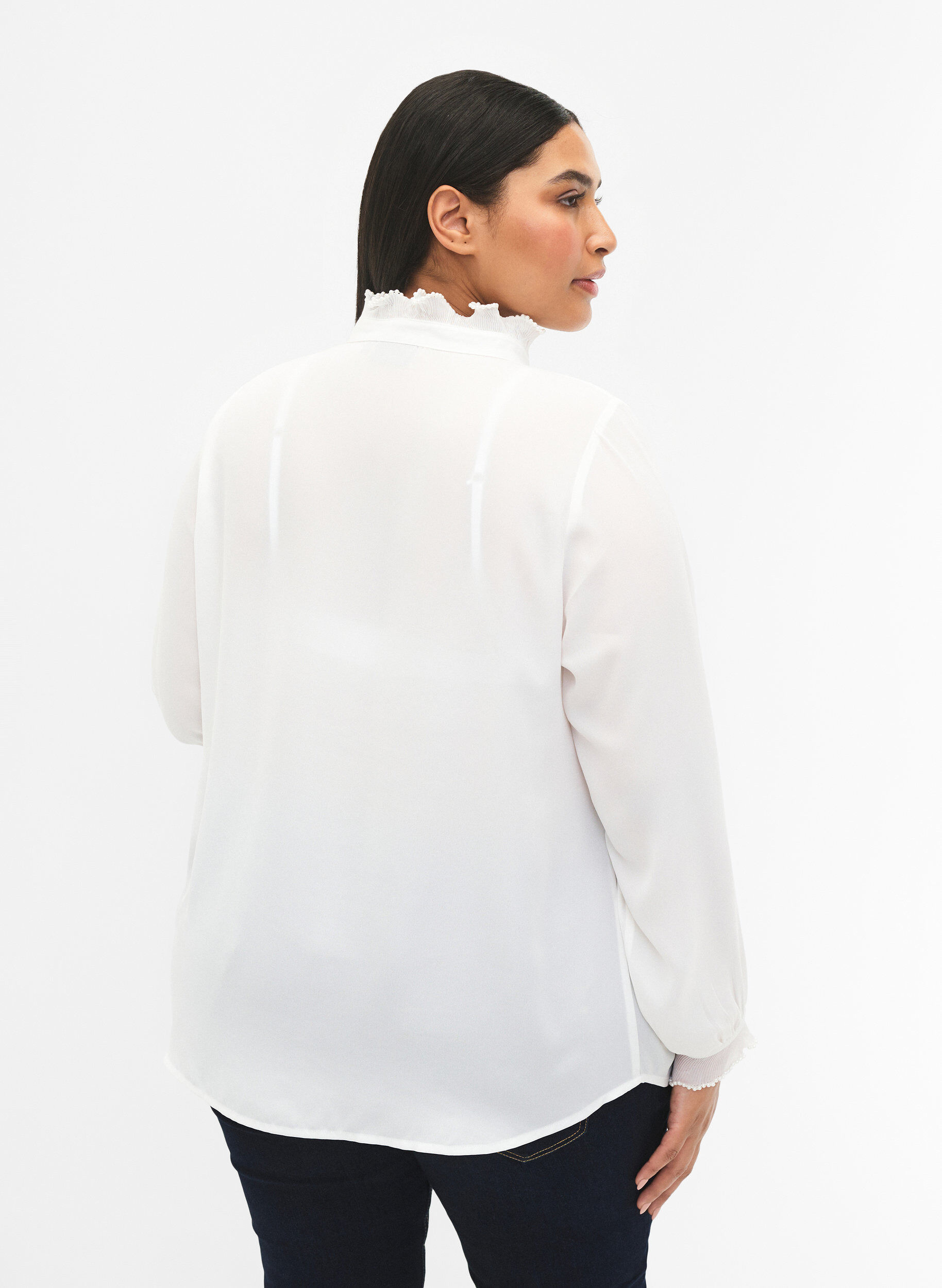 Zizzi Skjortebluse med fl&aelig;sedetaljer, Bright White, Model image number 1
