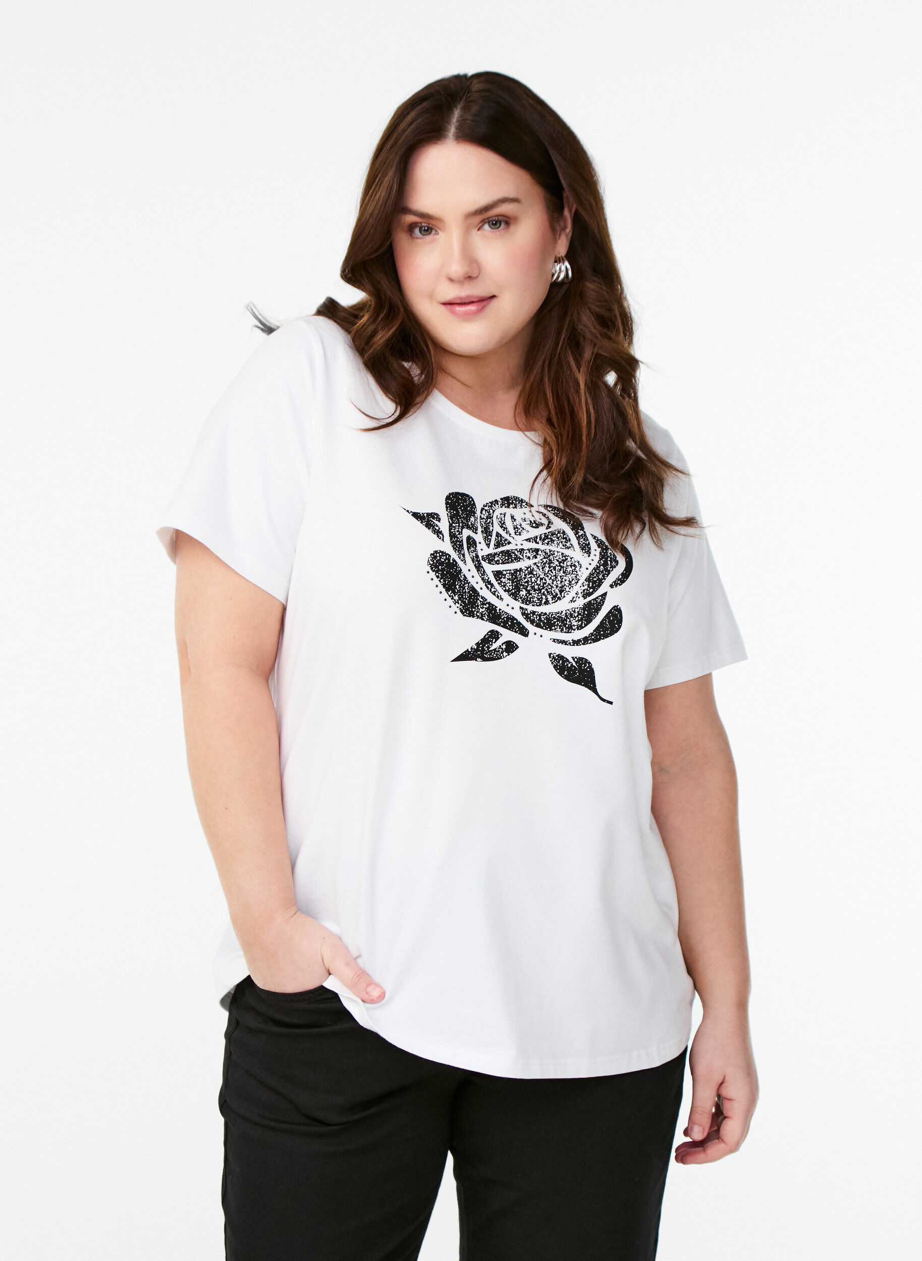 Zizzi T-shirt i &oslash;kologisk bomuld med blomstermotiv, B. White w. Rose, Model image number 0