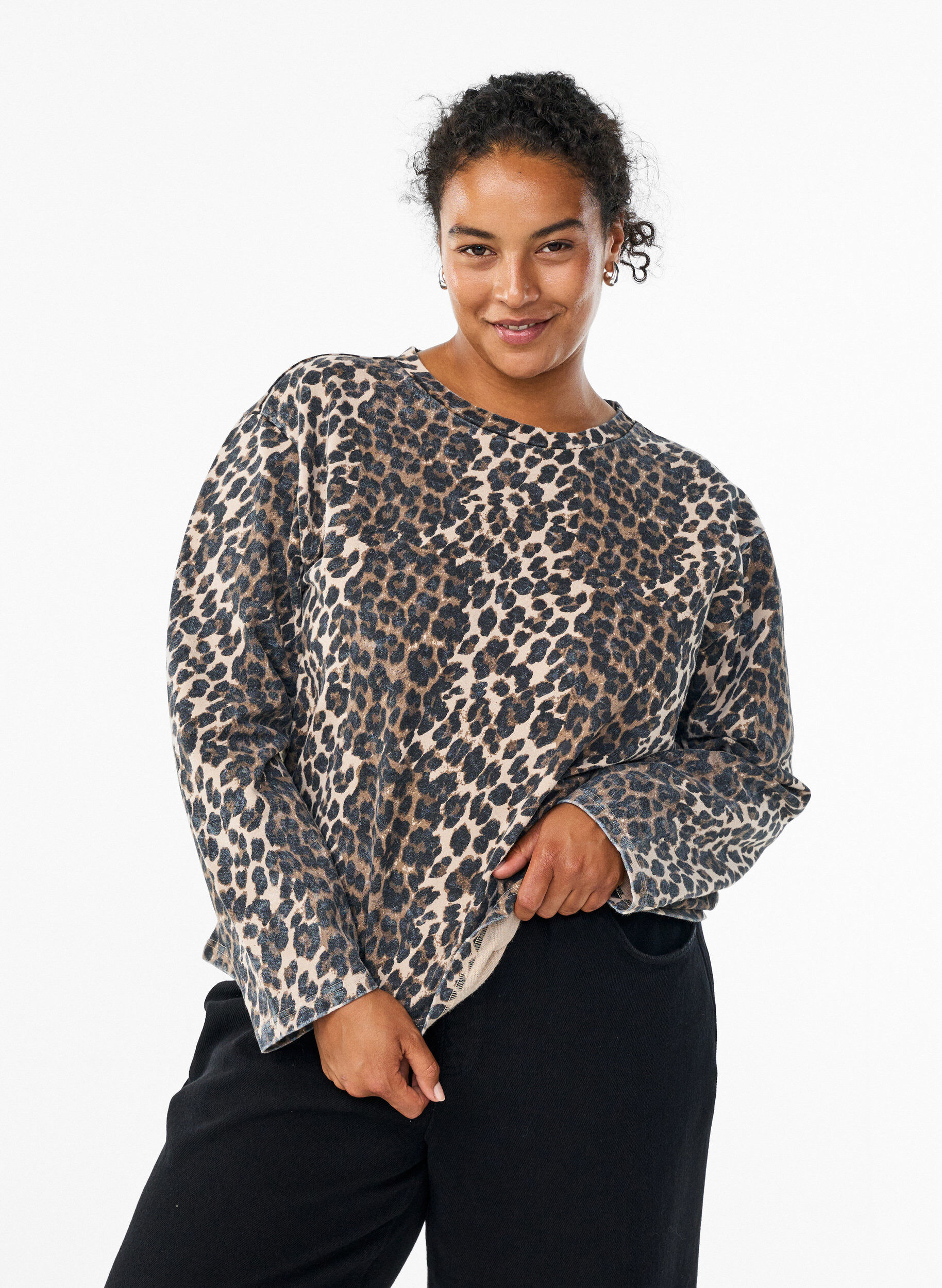 Washed sweatshirt med leopardm&oslash;nster, Brun, Model