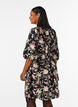 Blomstret kjole i h&oslash;r og viskose med empiresk&aelig;ring, Sort, Model image number 2