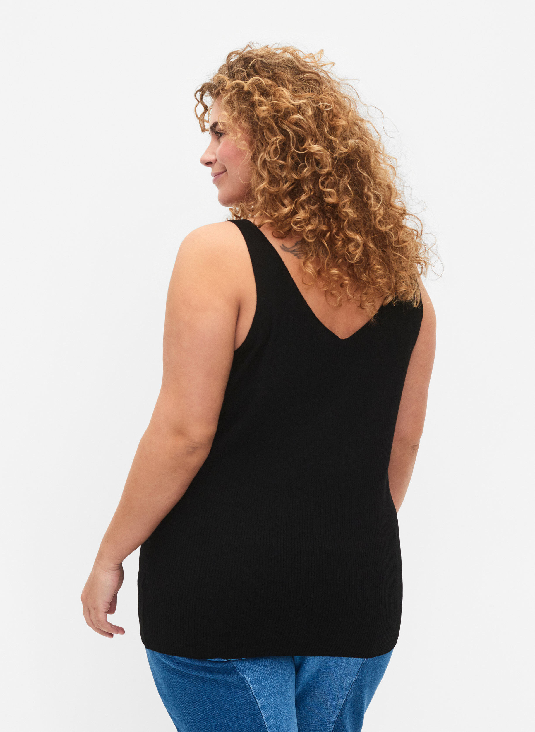 Zizzi Strikket top med v-udsk&aelig;ring, Black, Model image number 1