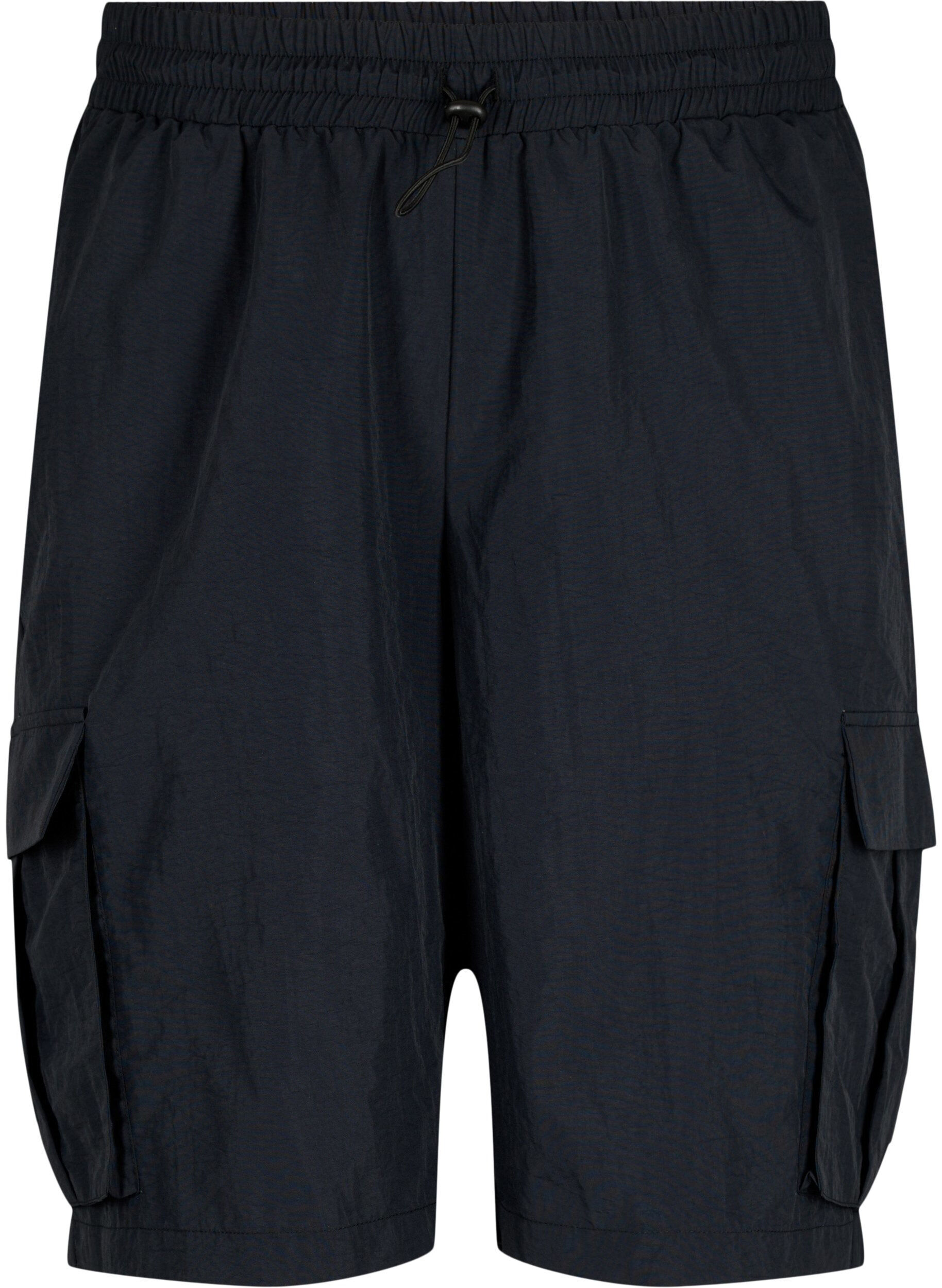 Zizzi H&oslash;jtaljede shorts med cargolommer, Black, Packshot image number 0