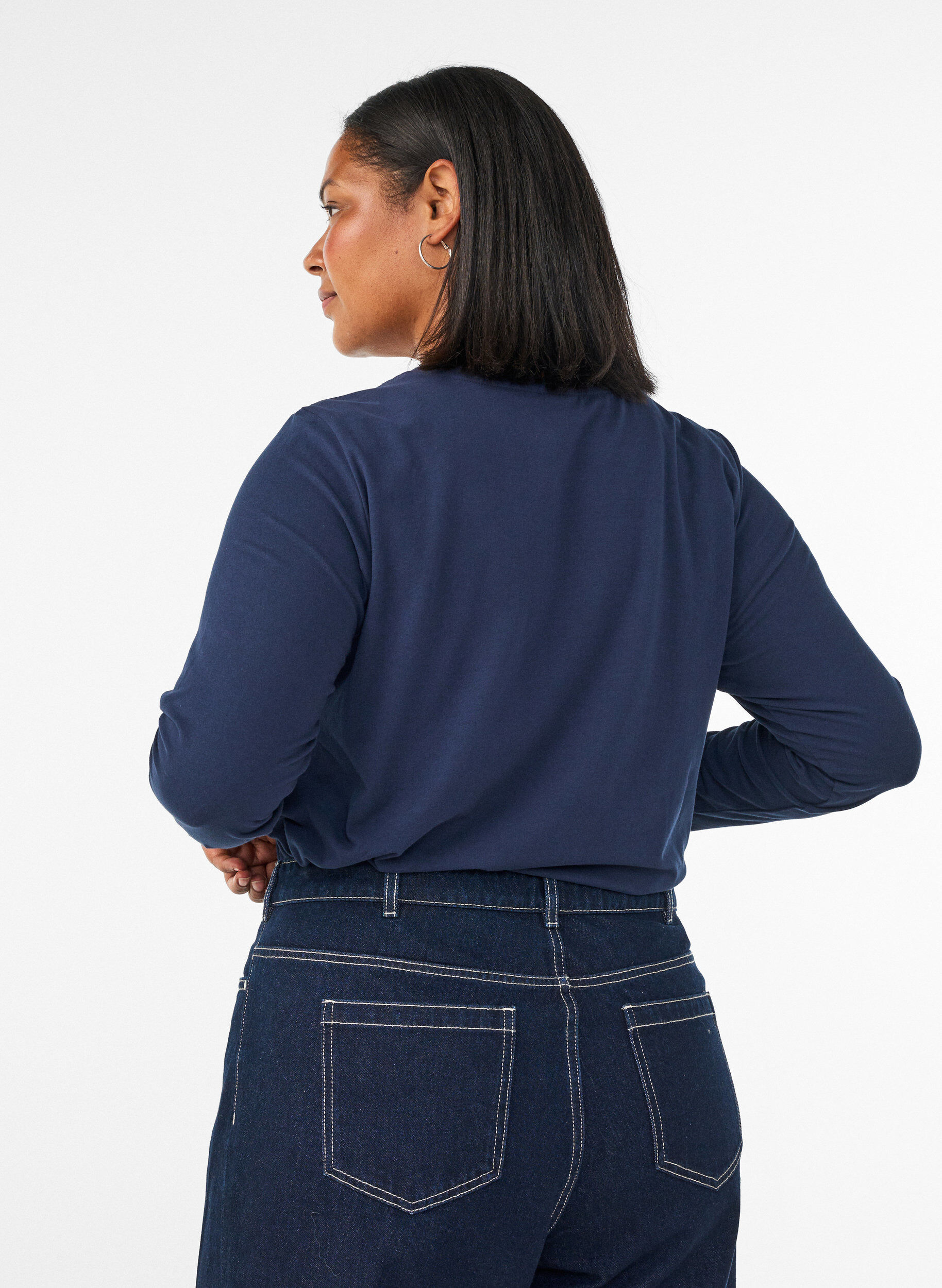 ZizziBasis jerseybluse med lange &aelig;rmer, Bl&aring;, Model image number 2