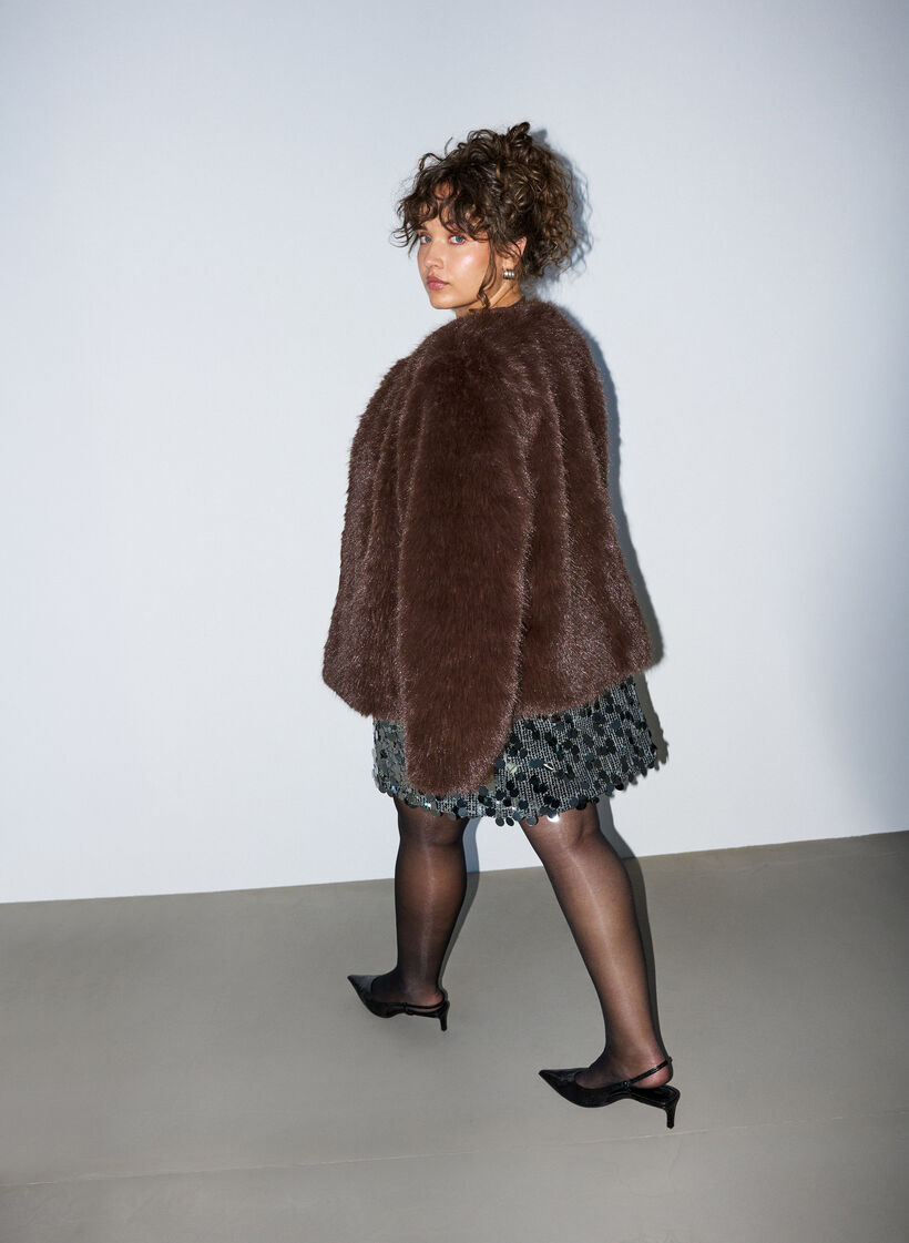 Kort imiteret pelsjakke med &aring;ben front, Brun, Model image number 2