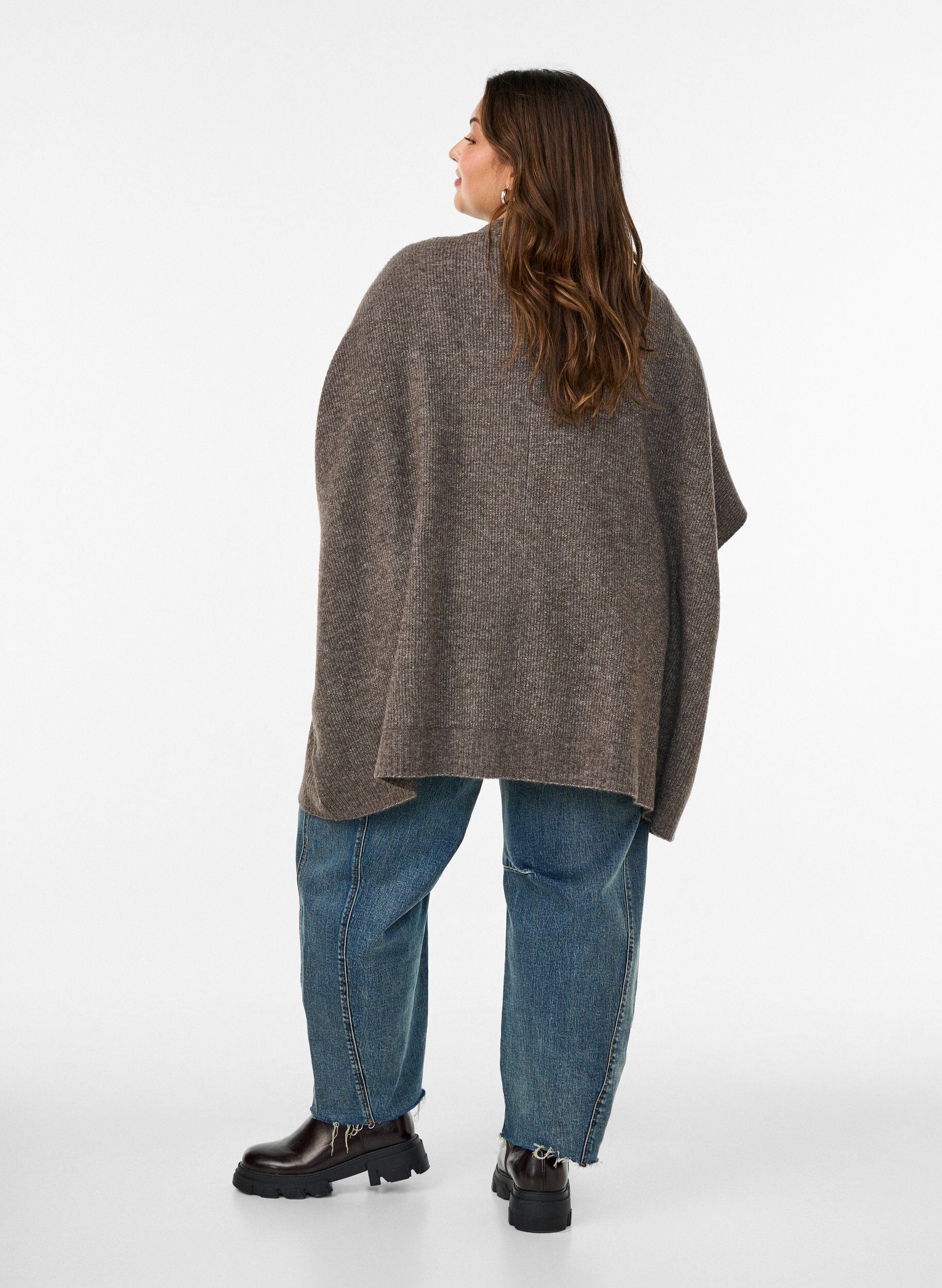 ZizziCardigan med &aring;ben front og vide &aelig;rmer, Brun, Model image number 2