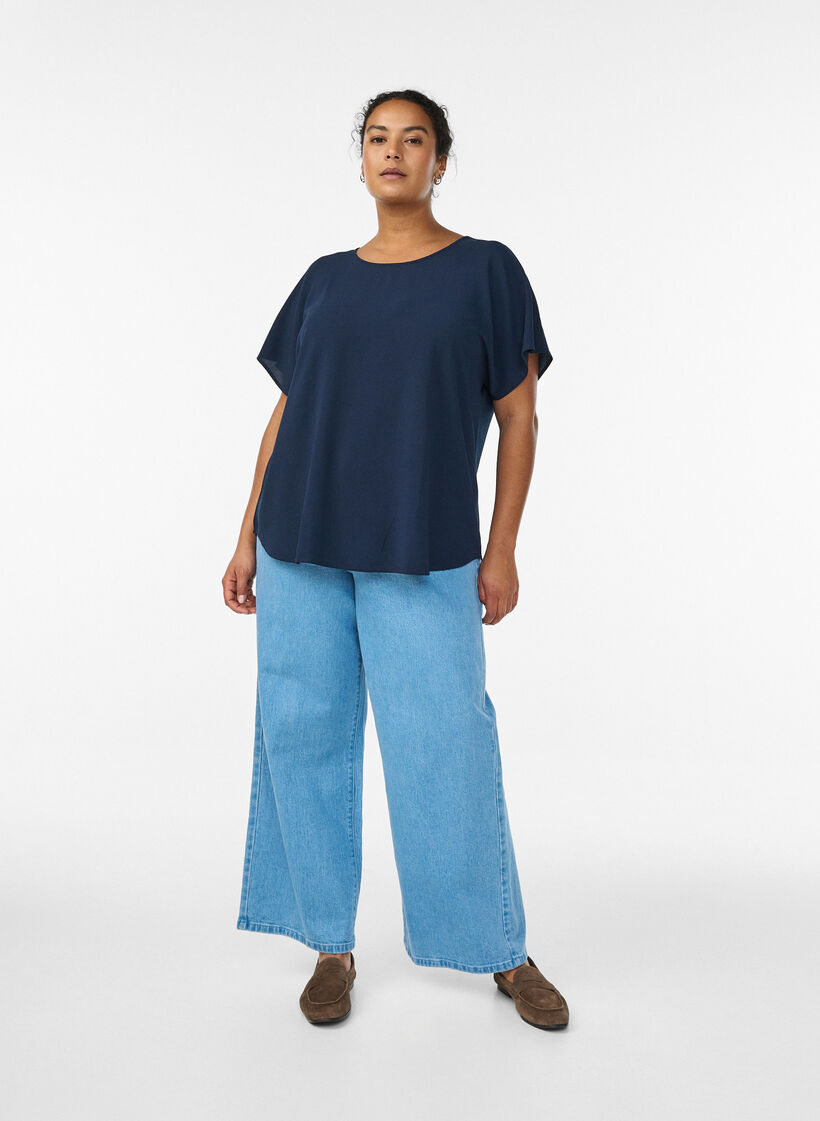 Bluse med korte &aelig;rmer og rund halsudsk&aelig;ring, Bl&aring;, Model image number 1