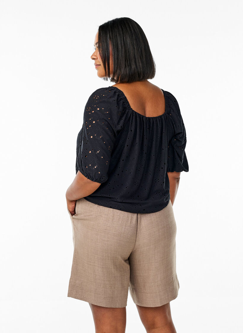 Shorts med lommer og h&oslash;j talje, Brun, Model image number 2