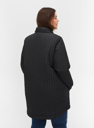 Quiltet jakke med brystlommer og krave, Black, Model image number 1