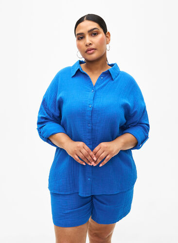 Shorts i bomuldsmusselin med lommer, Victoria blue, Model image number 0