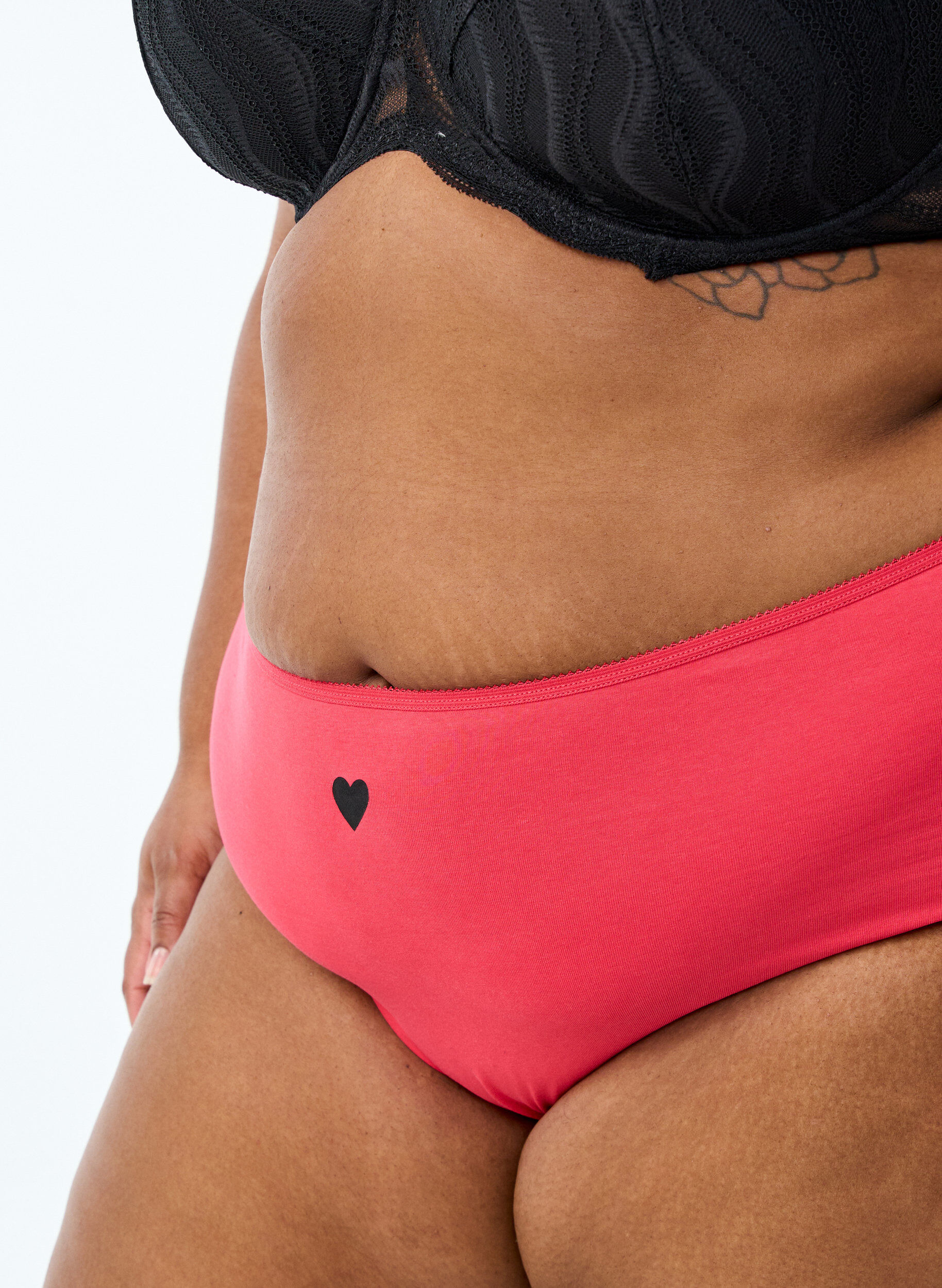 Zizzi7-pak trusse med regul&aelig;r talje , Mixed colours, Model image number 2