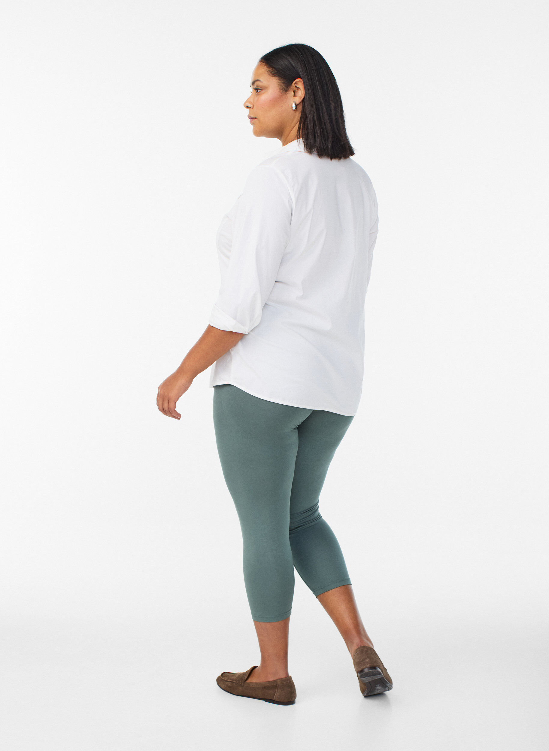 ZizziBasis 3/4 leggings i viskose, Gr&oslash;n, Model image number 2