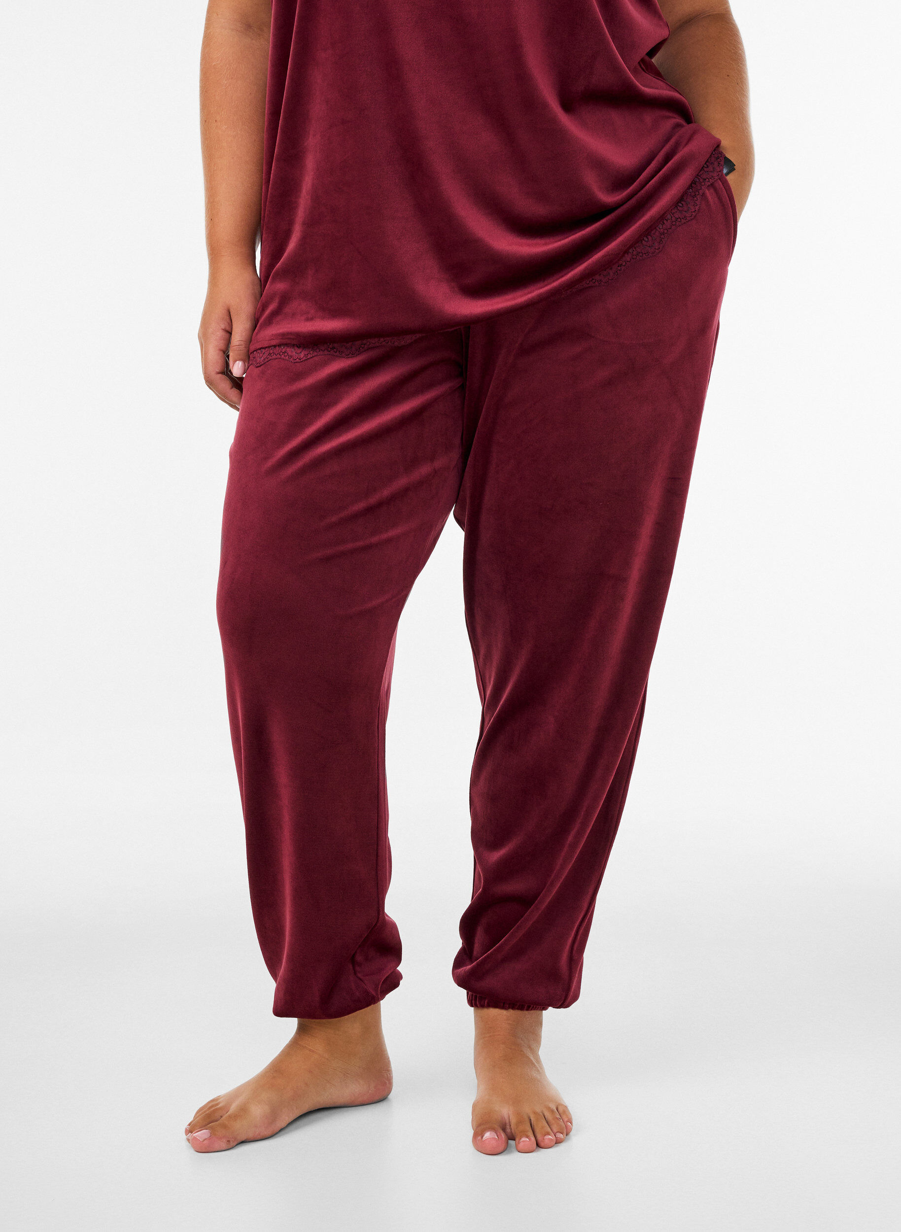 L&oslash;se bukser i velour, R&oslash;d, Model