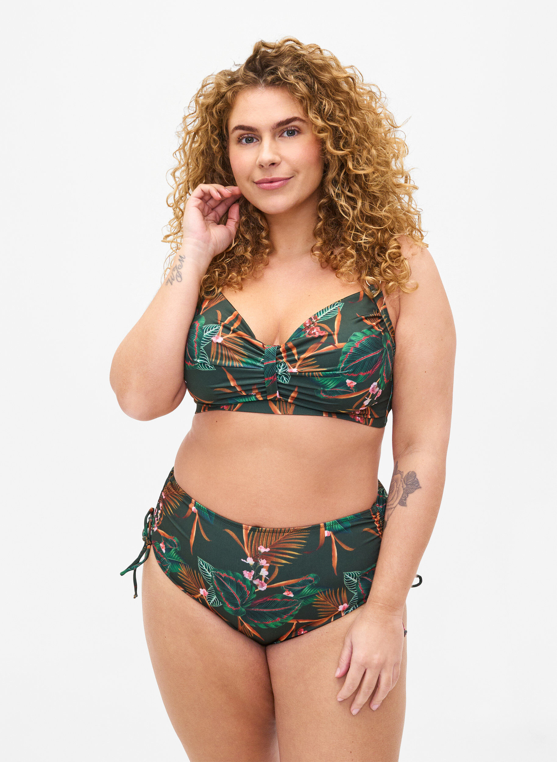 Zizzi Printet bikini underdel med h&oslash;j talje, Boheme Palm Aop , Model image number 0