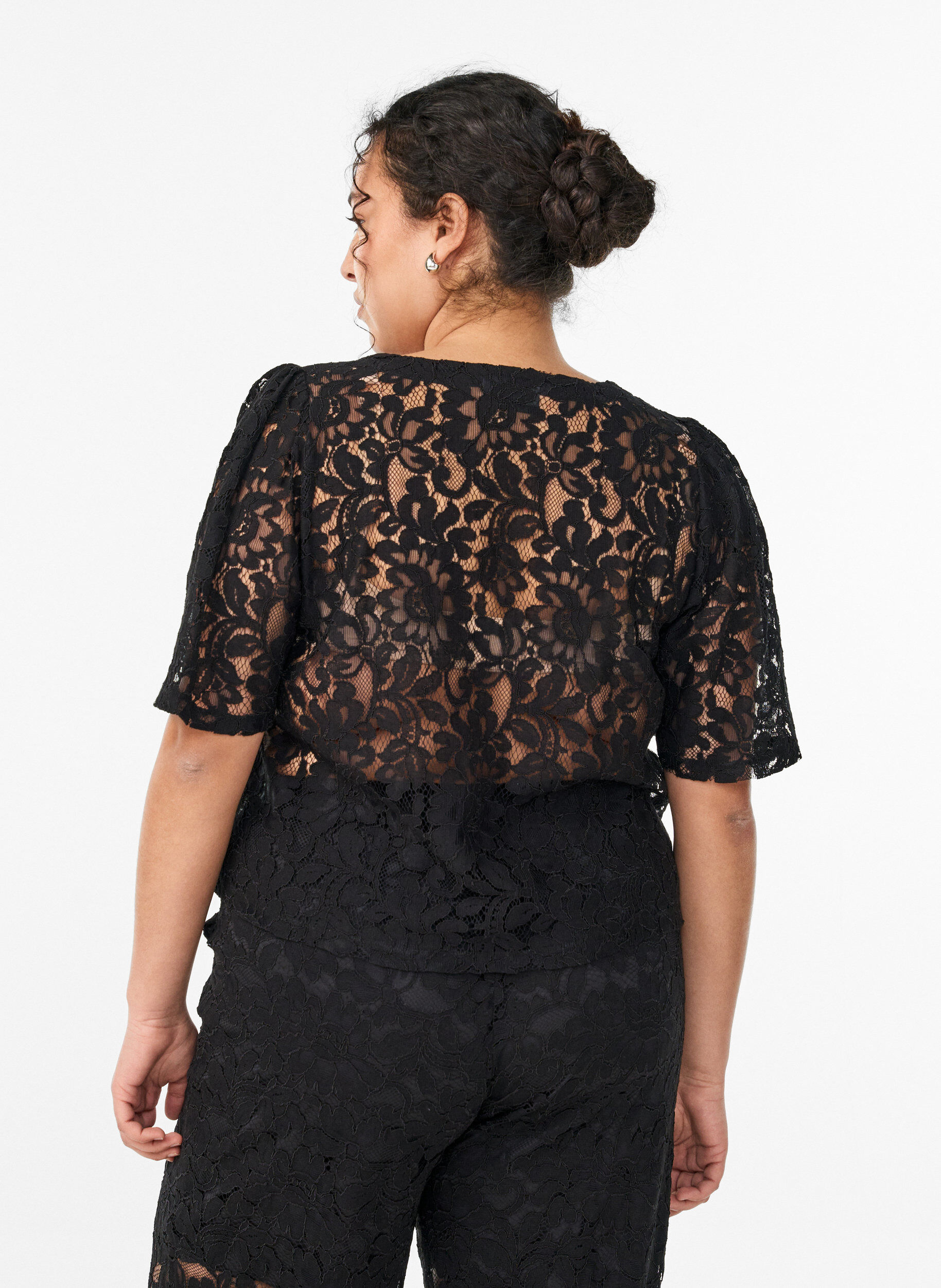 ZizziKort&aelig;rmet blondebluse med V-udsk&aelig;ring, Sort, Model image number 2