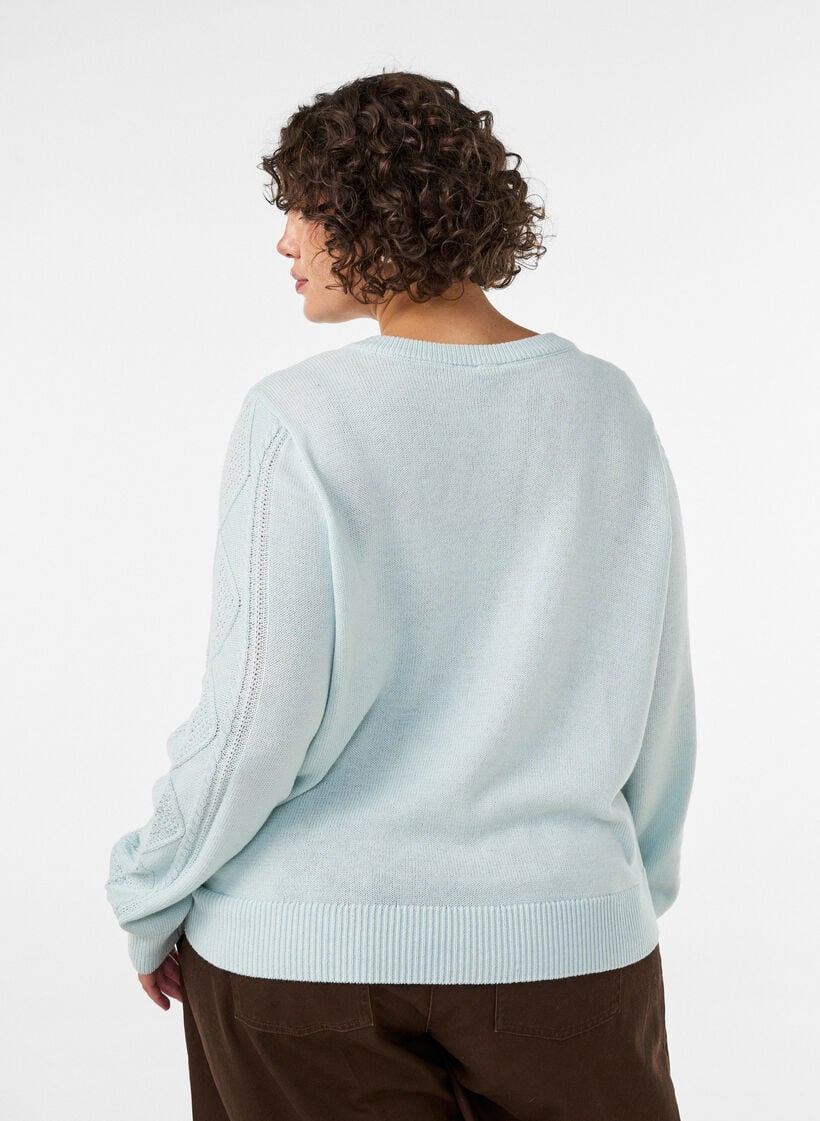 Kabelstrikket cardigan med dekorative knapper, Bl&aring;, Model image number 2