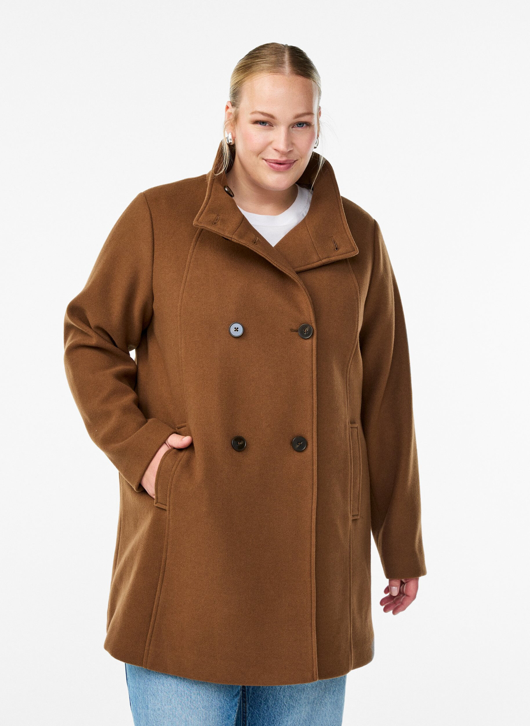 Kort frakke med A-facon, Brun, Model