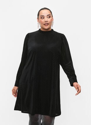Strukturmønstret kjole i velour, Black, Model image number 0