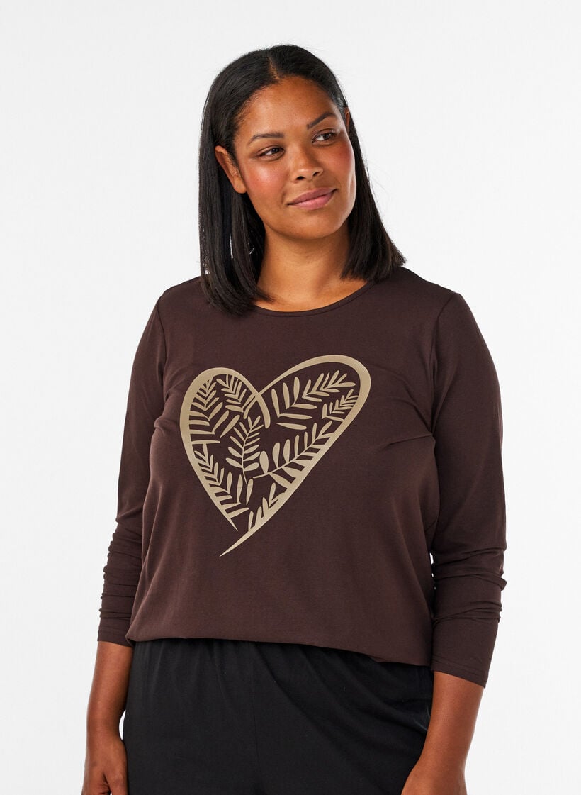 Natbluse i bomuld med hjerteprint, Brun, Model image number 0