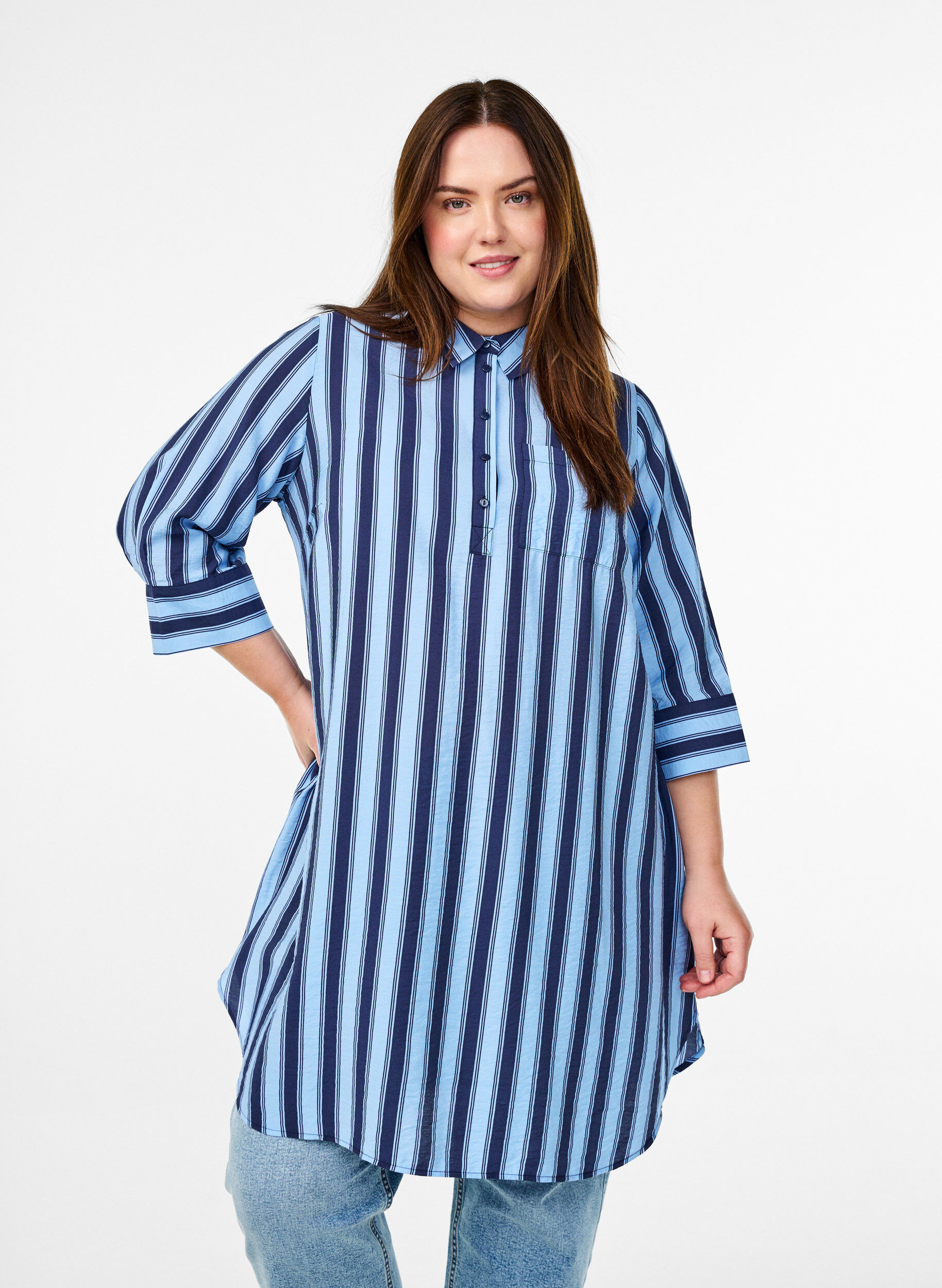 Zizzi Kort kjole med krave og brystlomme, Bl&aring;, Model image number 0