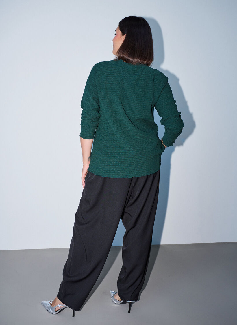 Bluse med struktur og b&oslash;lgede kanter, Gr&oslash;n, Model image number 2