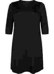 Ensfarvet kjole med v-hals og 3/4 ærmer, Black