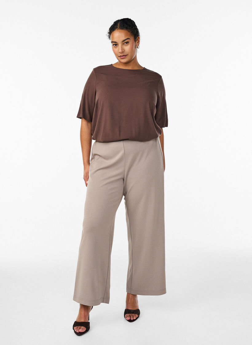 Kort&aelig;rmet v&aelig;vet bluse med rund hals, Brun, Model image number 1