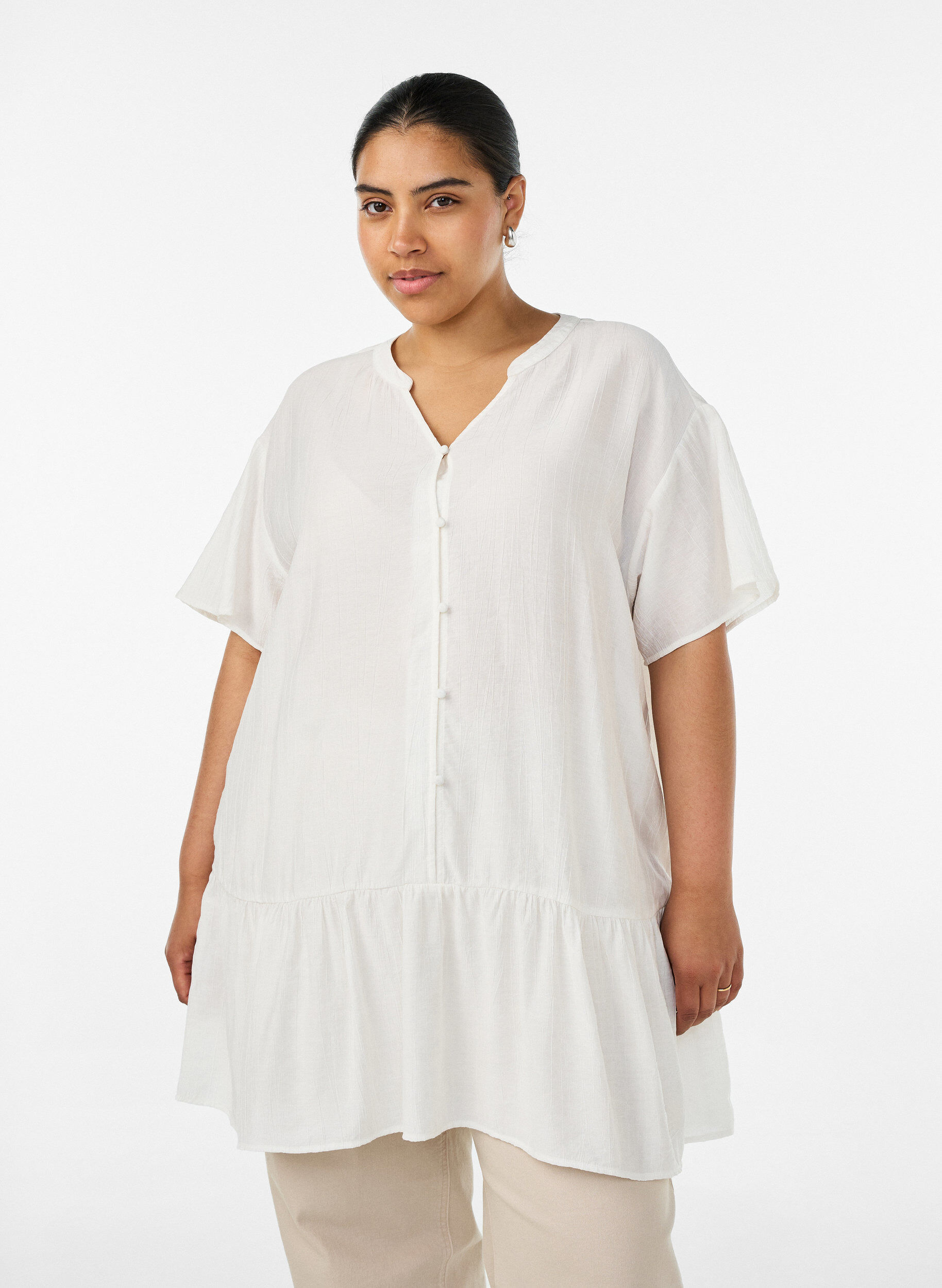 ZizziL&oslash;s tunika med kr&oslash;llet struktur og fl&aelig;sekant, Vanilla, Model image number 0