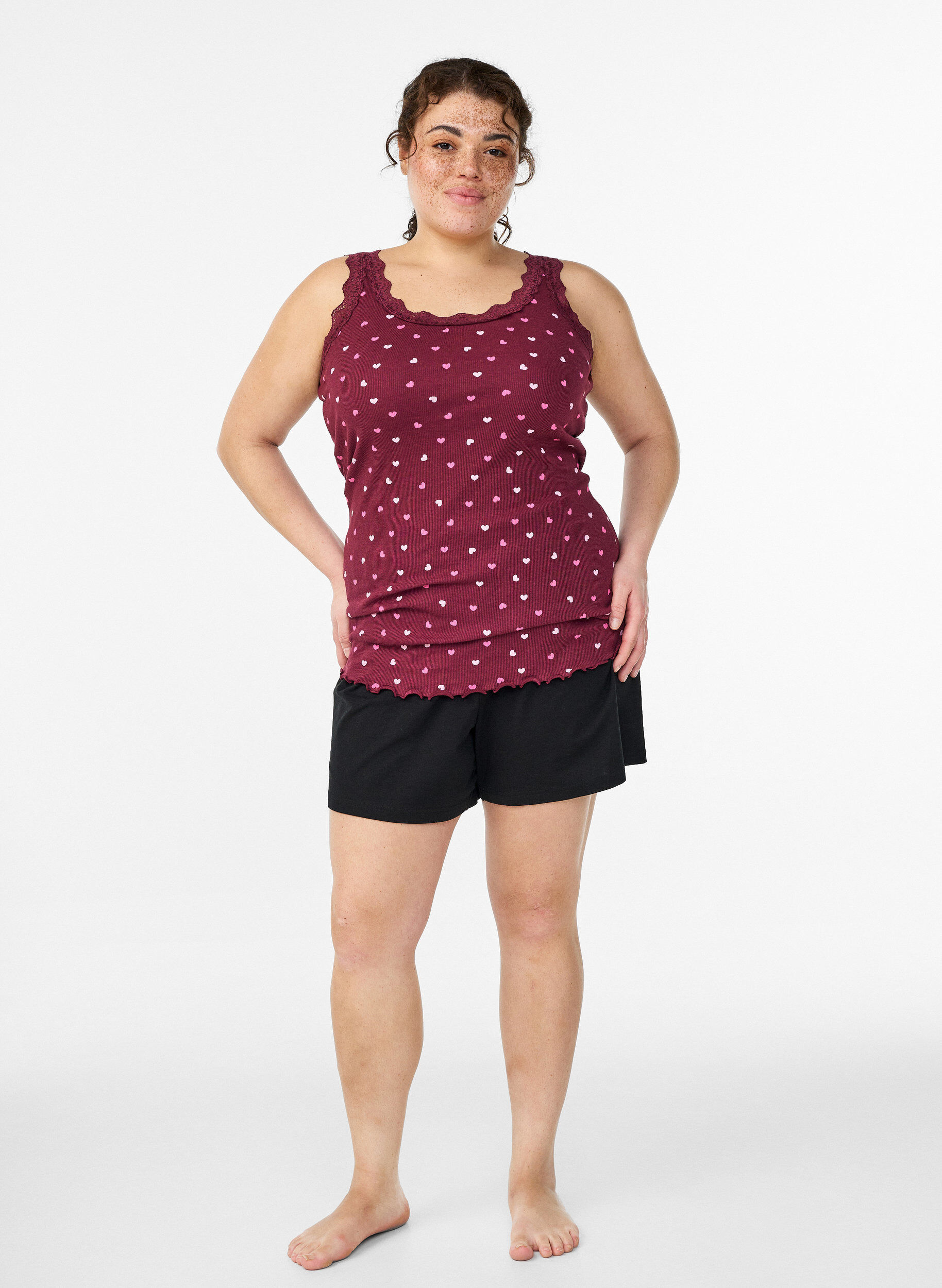 Zizzi Top med print og blondekant, R&oslash;d, Model image number 1