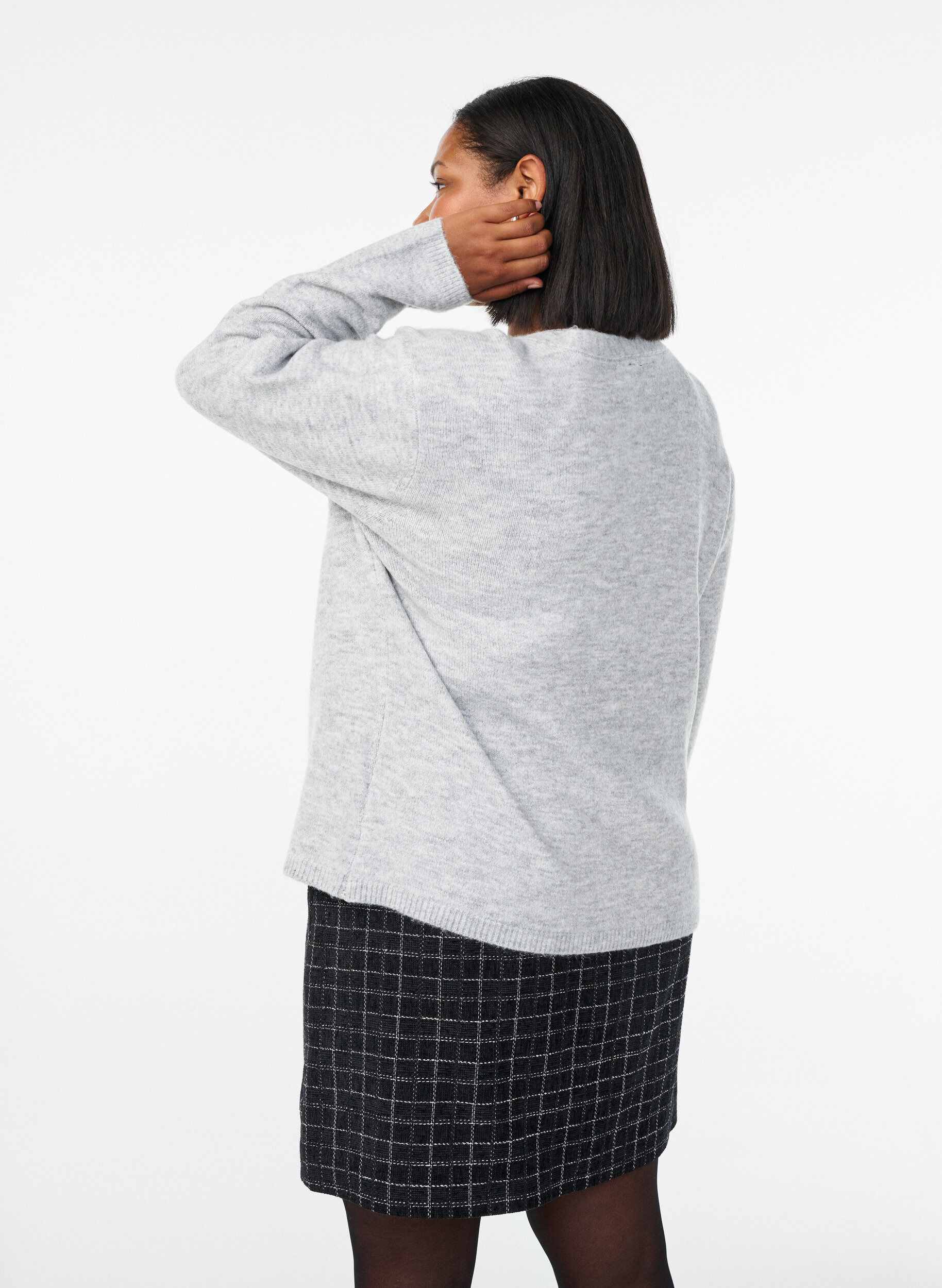 Zizzi Cardigan med V-hals og broderede blomster, Gr&aring;, Model image number 2