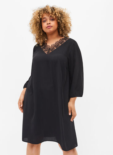 Kjole med blonder og 3/4 ærmer, Black, Model image number 0