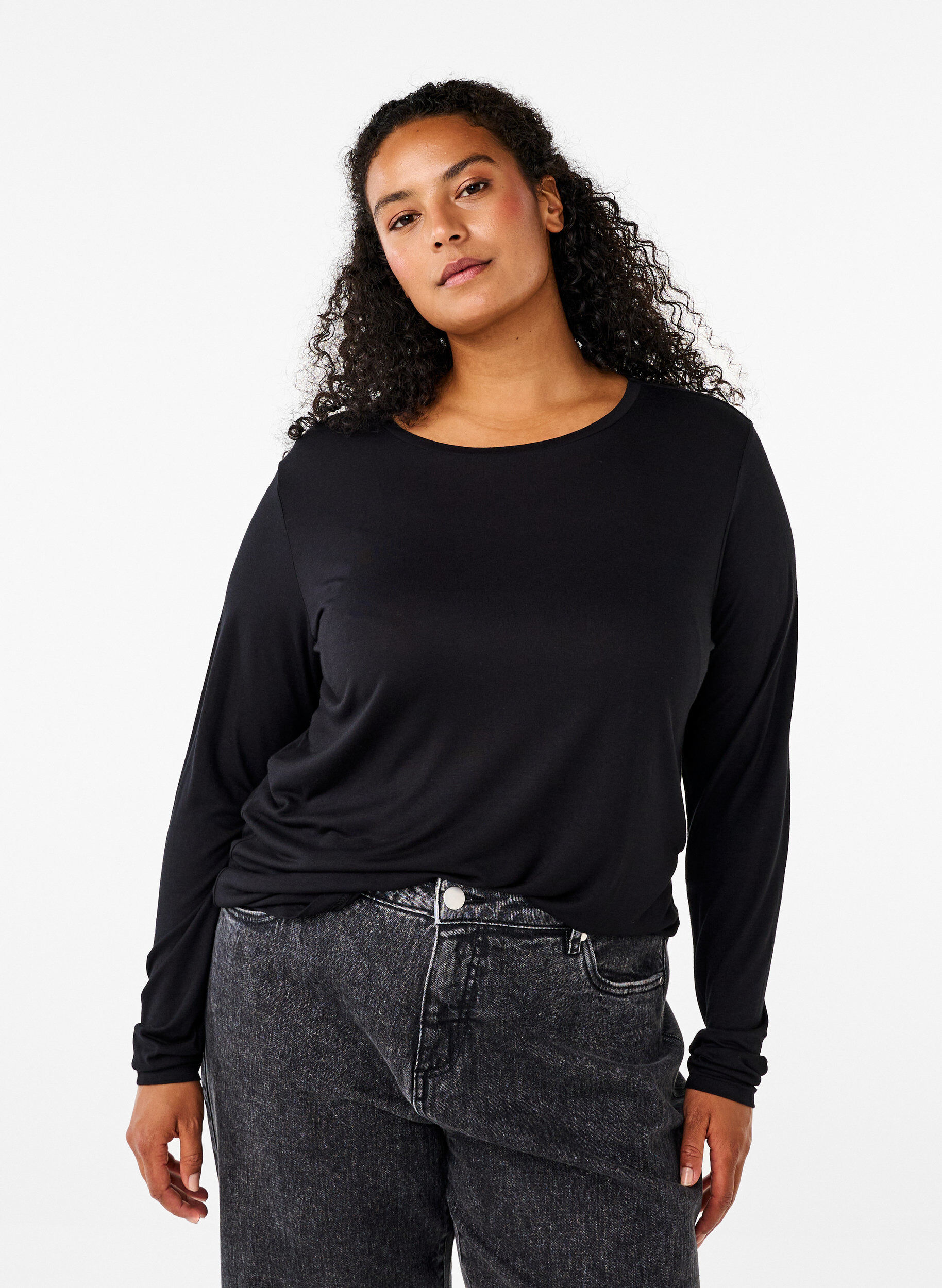 ZizziLang&aelig;rmet bluse i uld og viskose, Sort, Model image number 0